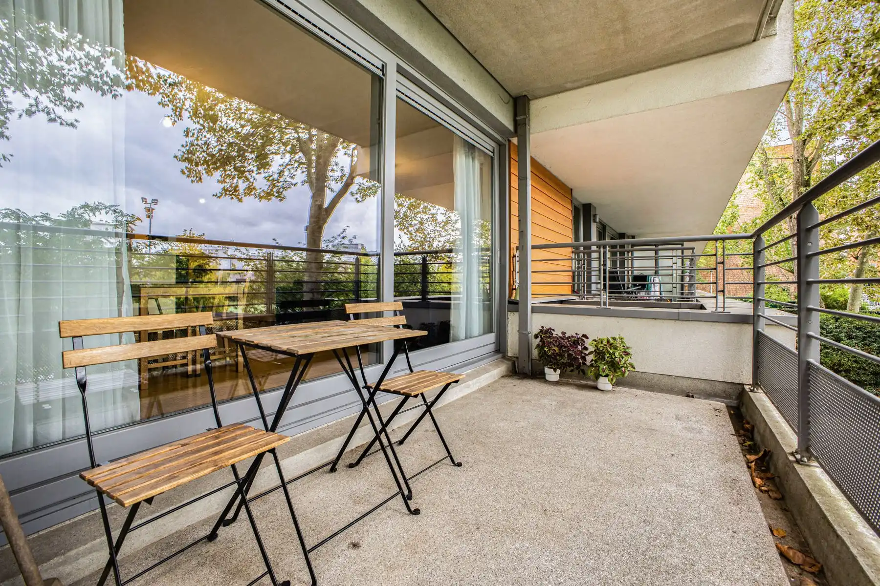 Appartement met 2 slaapkamers, terras, kelder en staanplaats foto 9