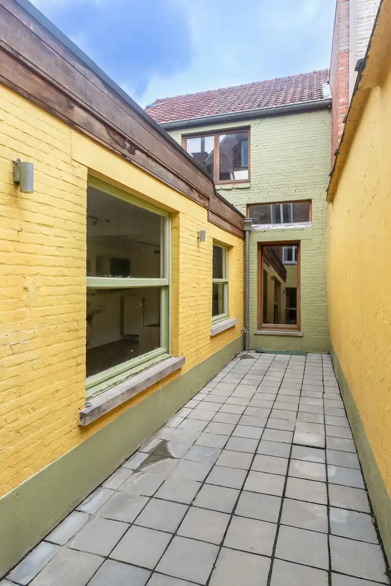 Grote woning met tal van mogelijkheden in bruisend centrum foto 30