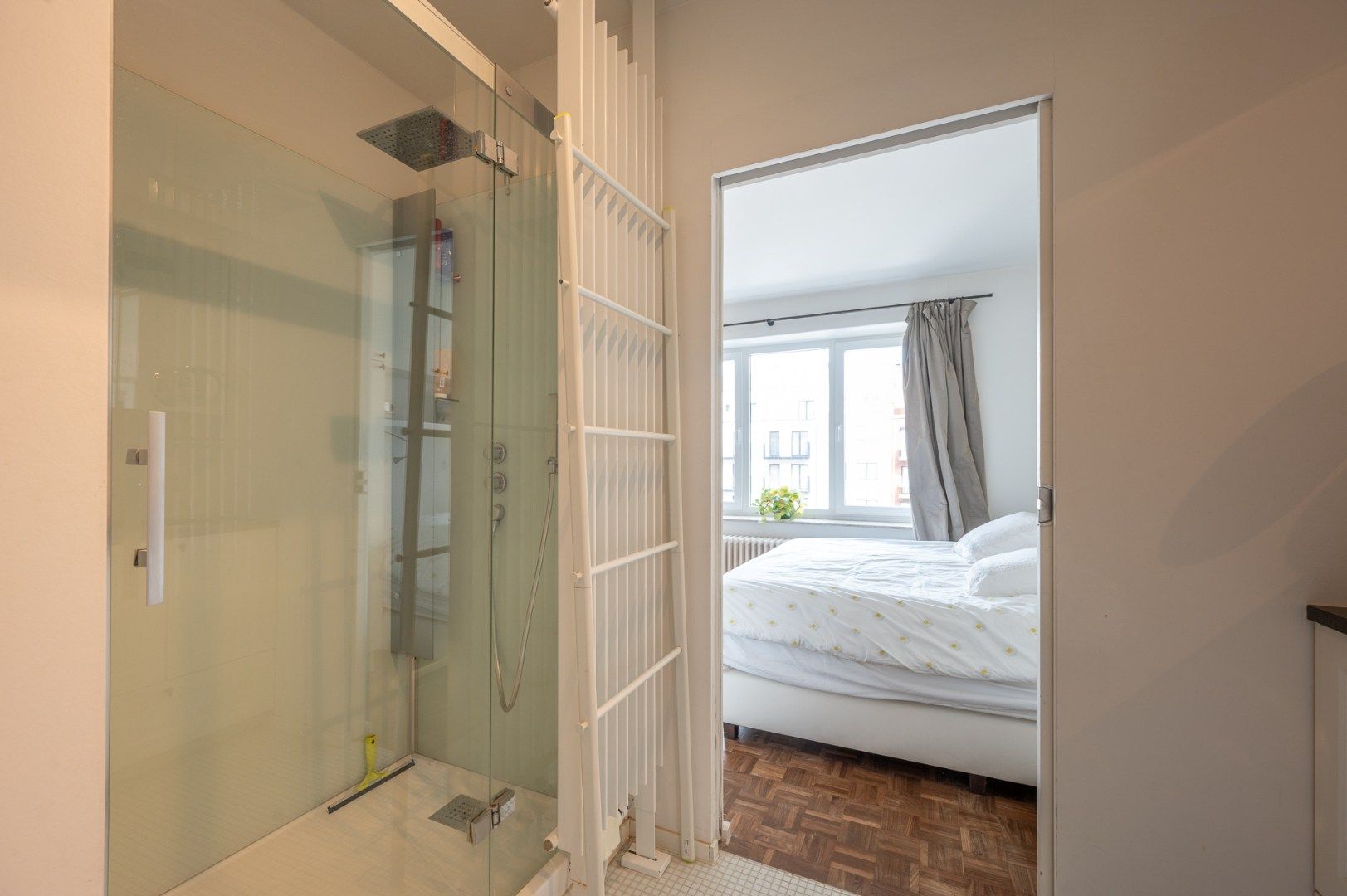 Gezellig appartement met zonnig terras en zijdelings zeezicht aan het Lichttorenplein foto 16