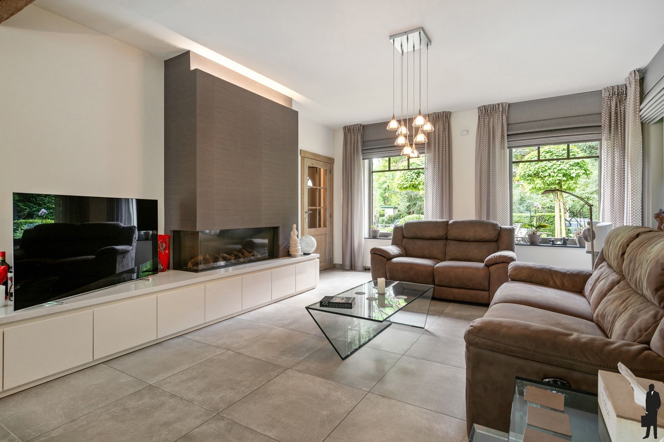 Stijlvol gerenoveerde villa met schitterende tuin en verwarmd zwembad foto 7