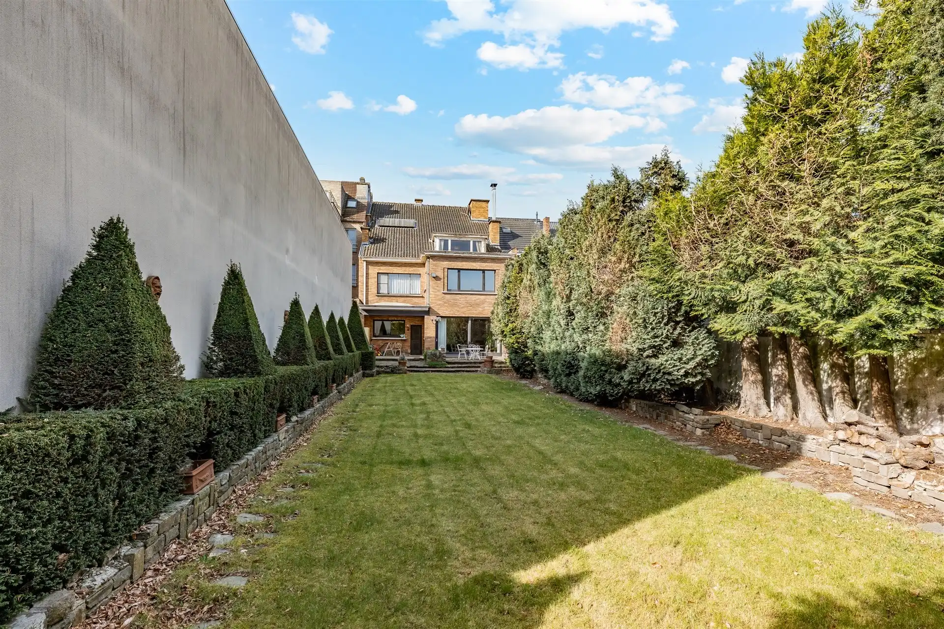 Karaktervolle herenwoning met indrukwekkende ruimte, authentieke elementen en rustige tuin nabij het stadspark foto 9
