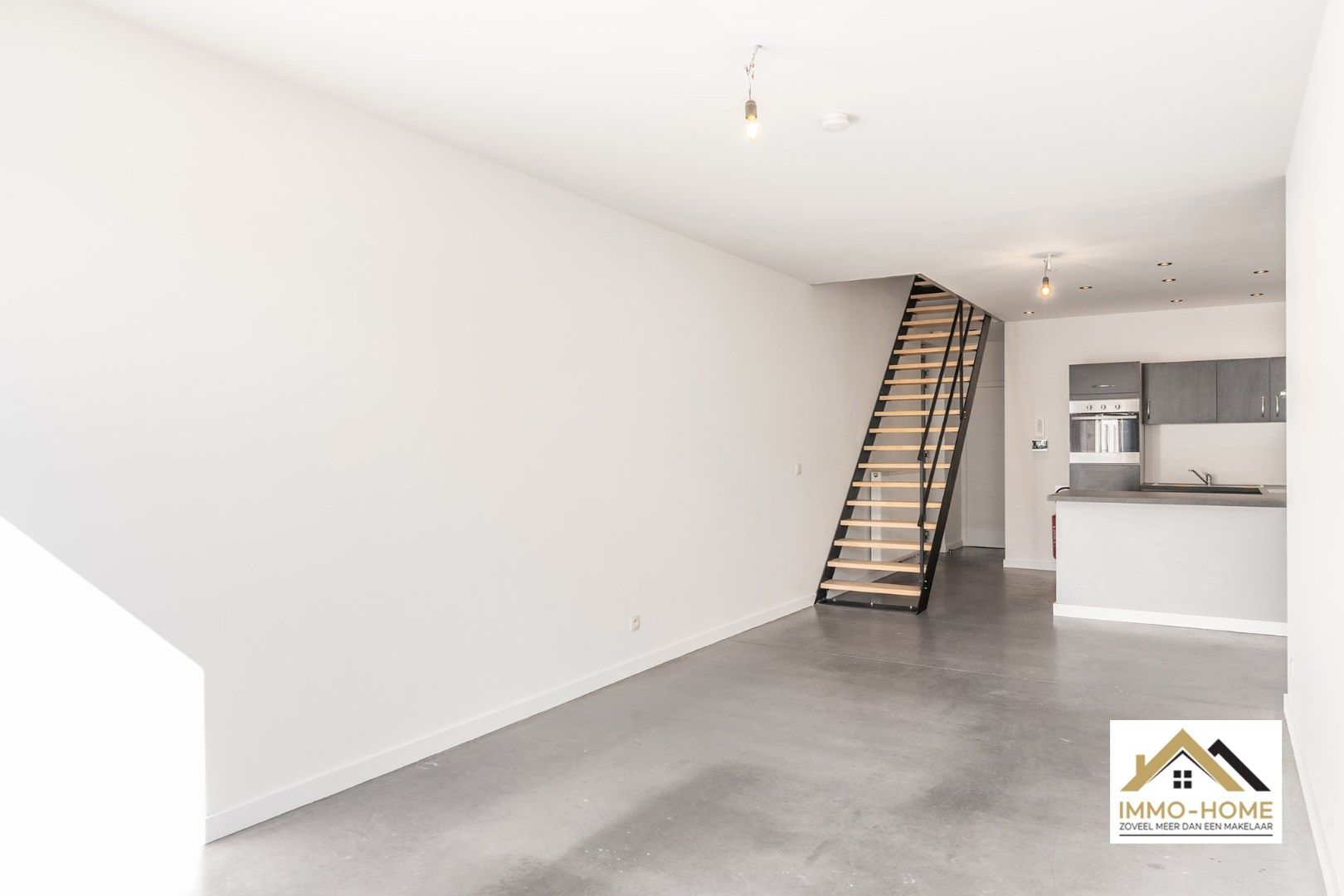 Instapklare woning op zeer centrale ligging foto 7
