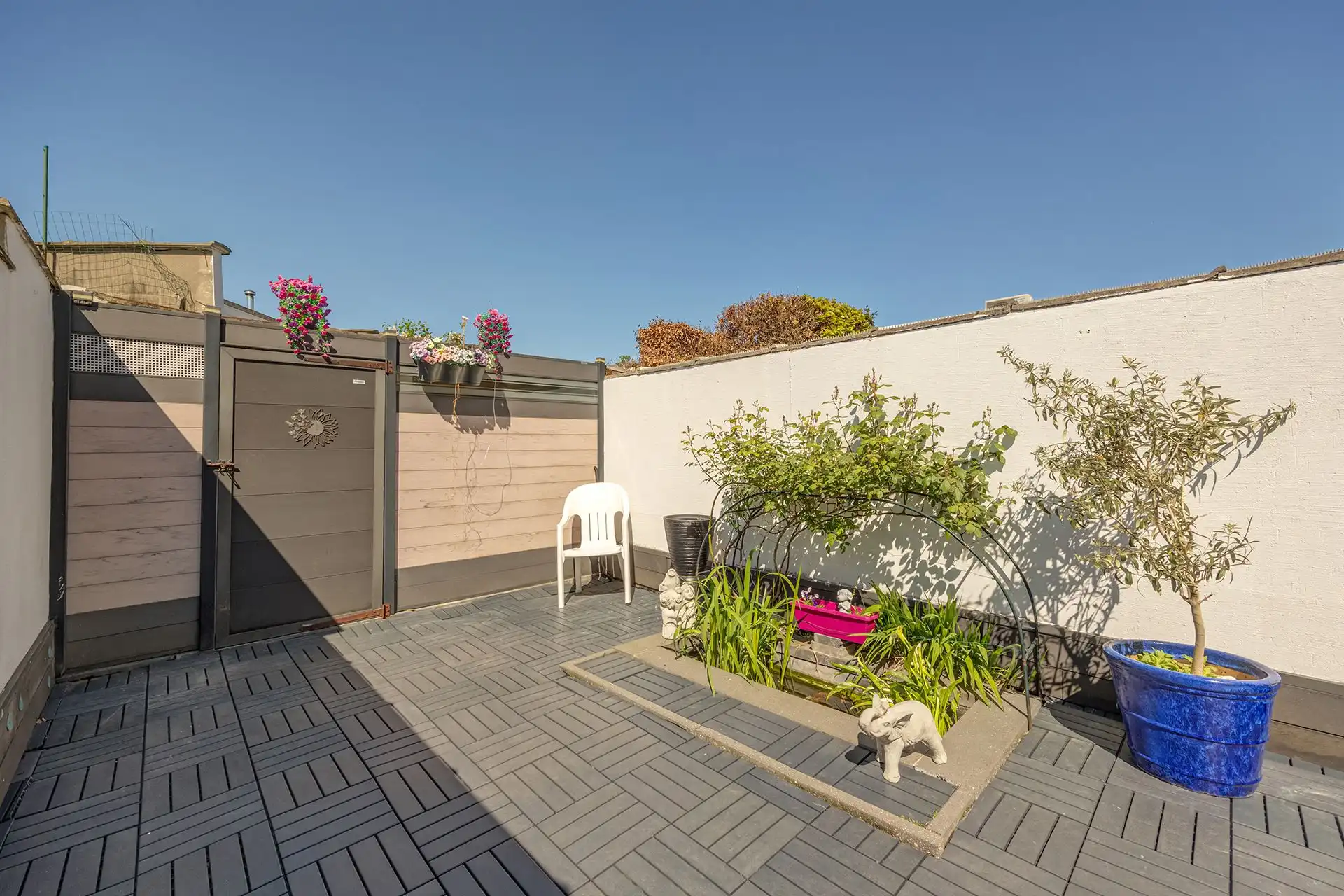Instapklare woning met tuin in Deurne-Noord foto 17