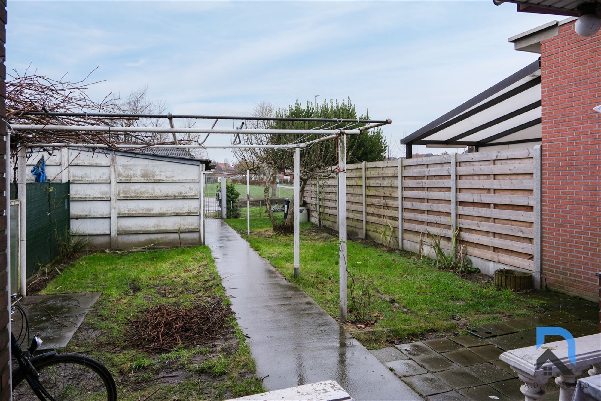 Mooie woning met ruime tuin in Zwartberg foto 3