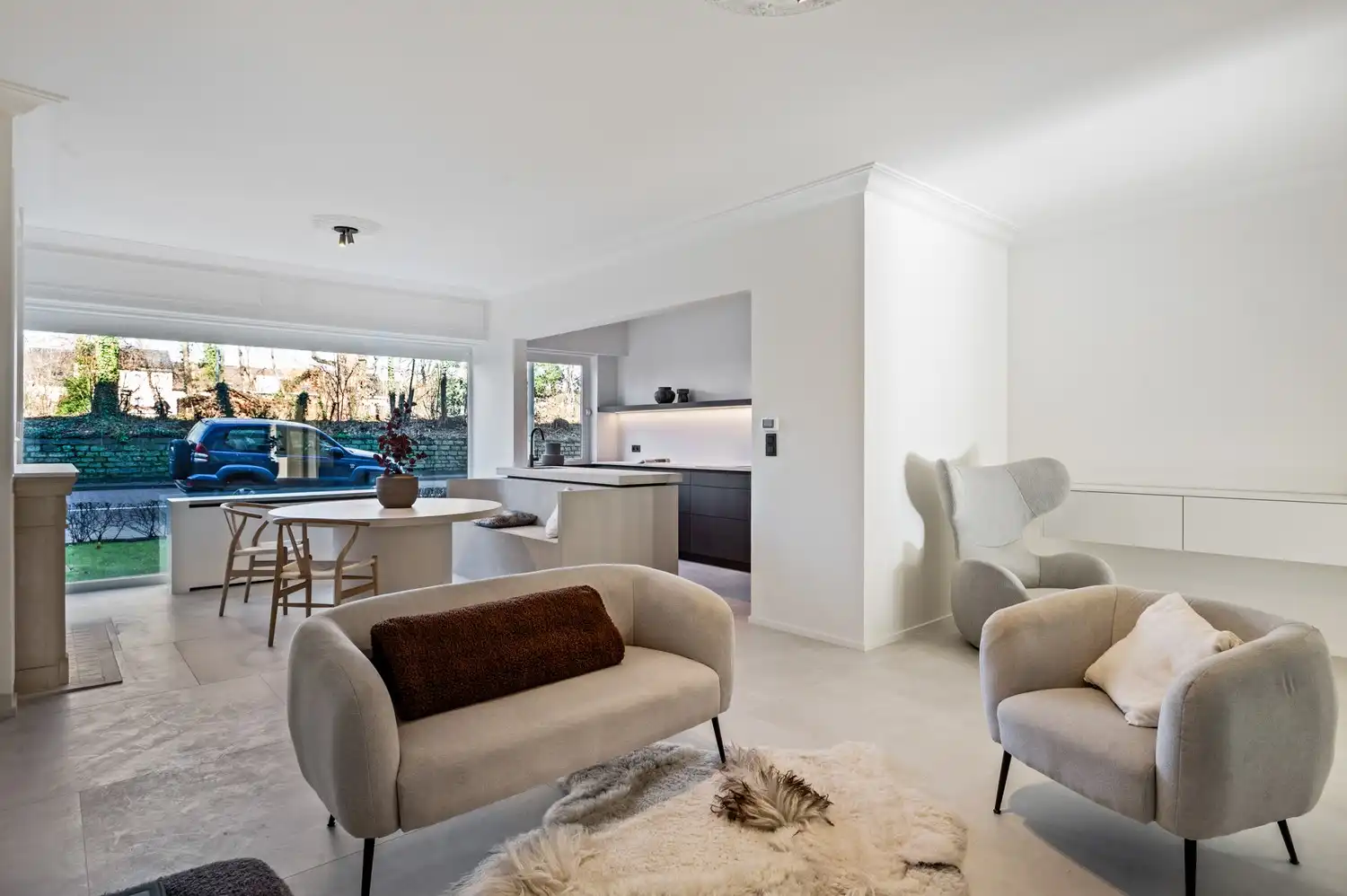 Luxueus gerenoveerd 3-slaapkamer appartement op toplocatie in Lier foto 2