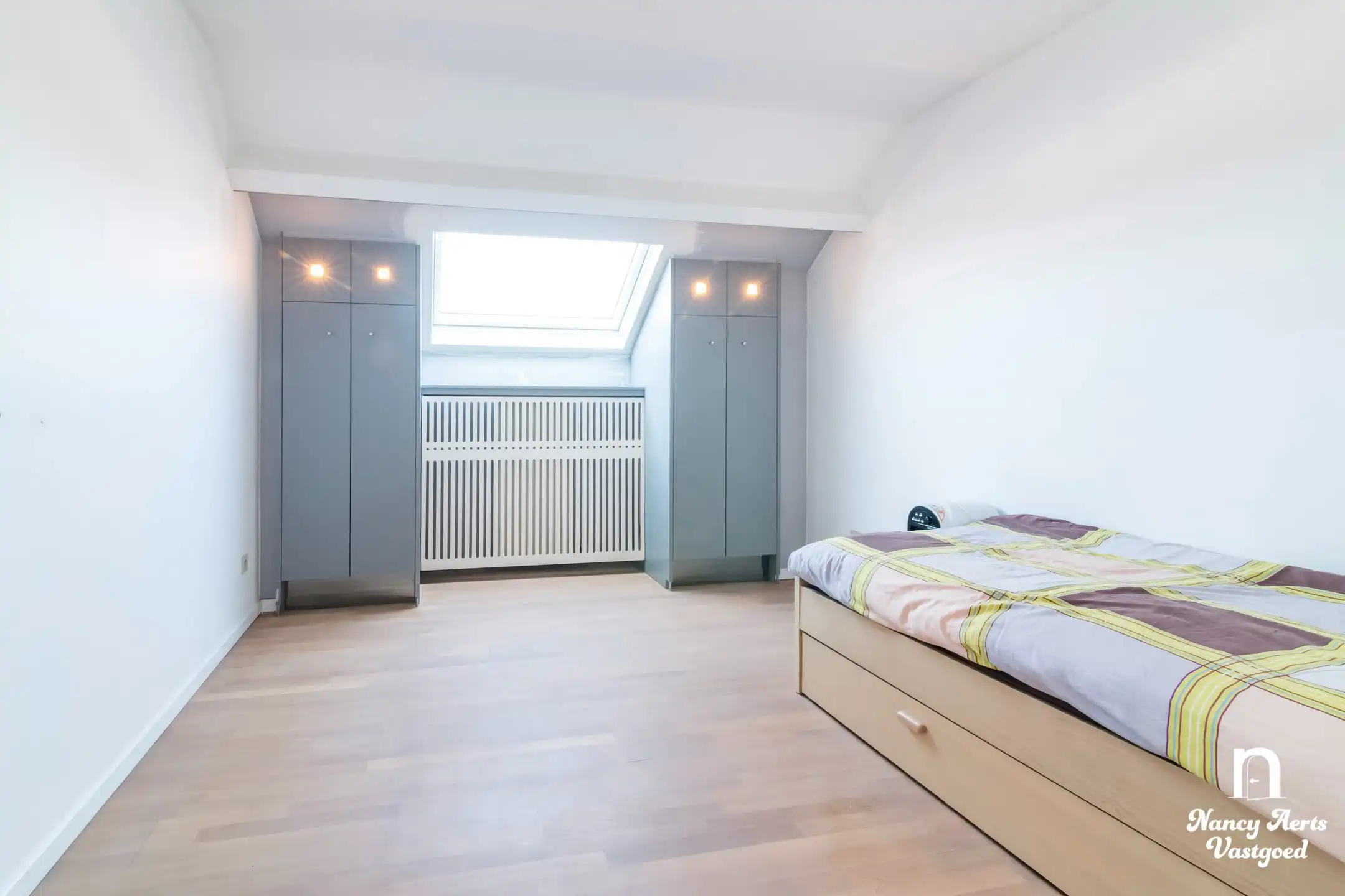 Ruim, lichtrijk appartement met zonnig terras in hartje Paal foto 21
