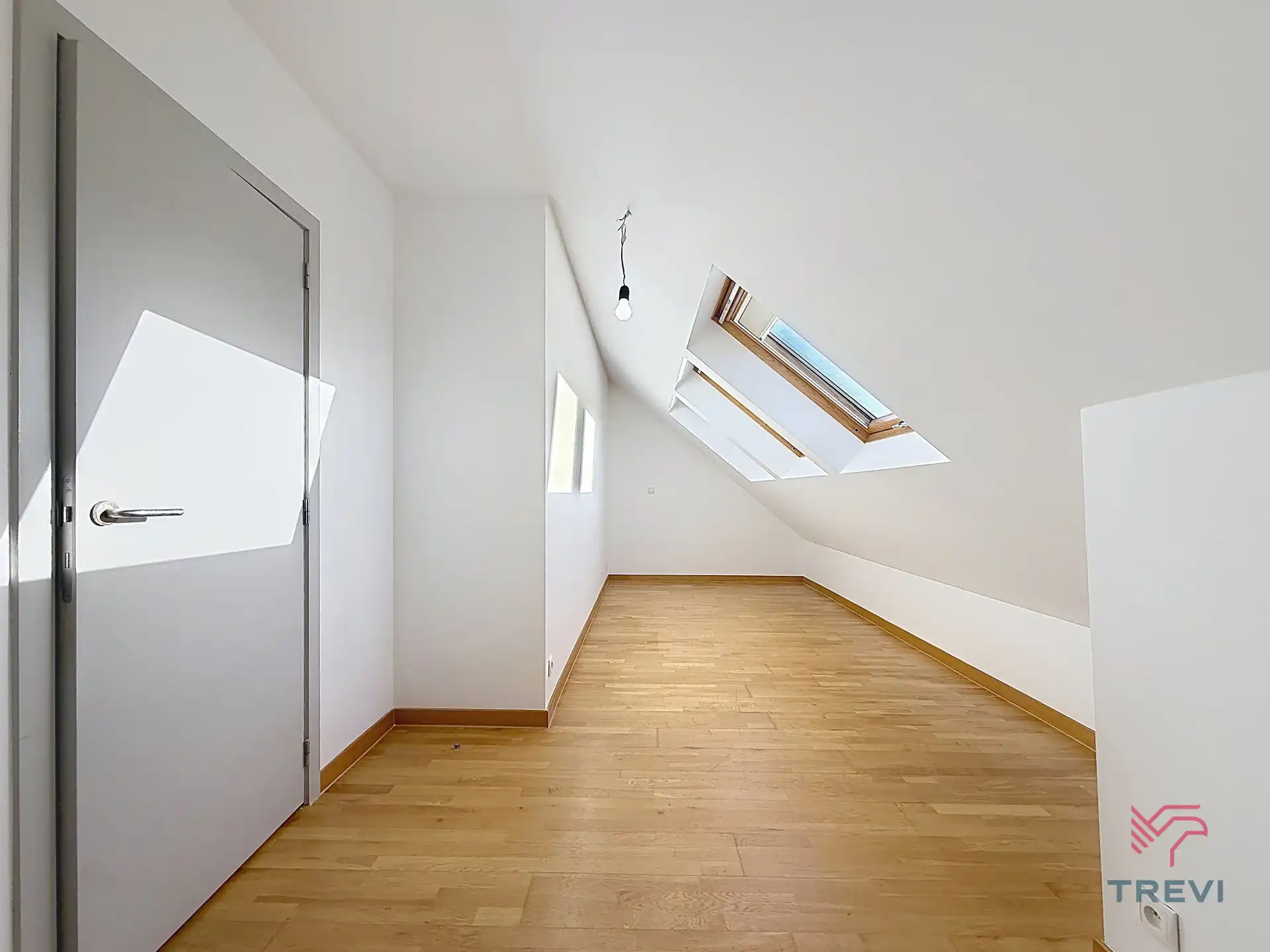 Mooie & lichte duplex 4 kamers, ideaal voor een samenwoning  foto 14