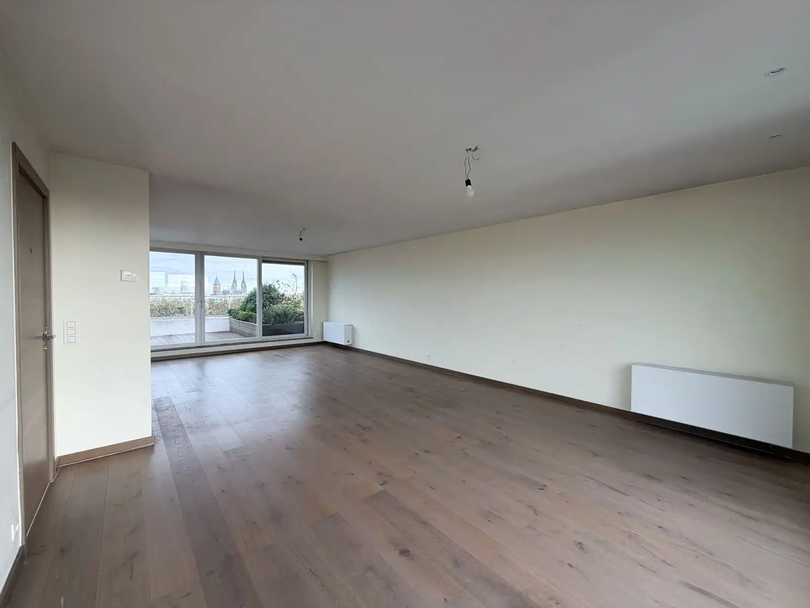 Zeer lichtrijk duplexappartement met twee slaapkamers en ruime terrassen in Oostende foto 8