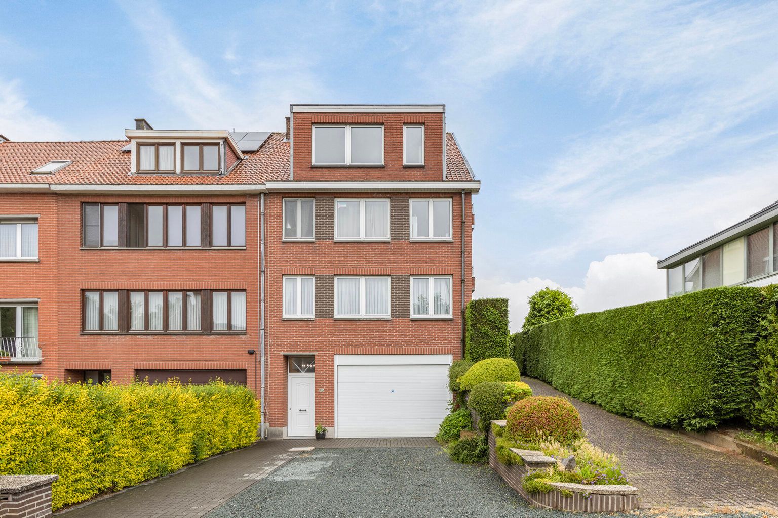 immo DAVID stelt voor: opbrengstwoning met 3 appartementen foto 2