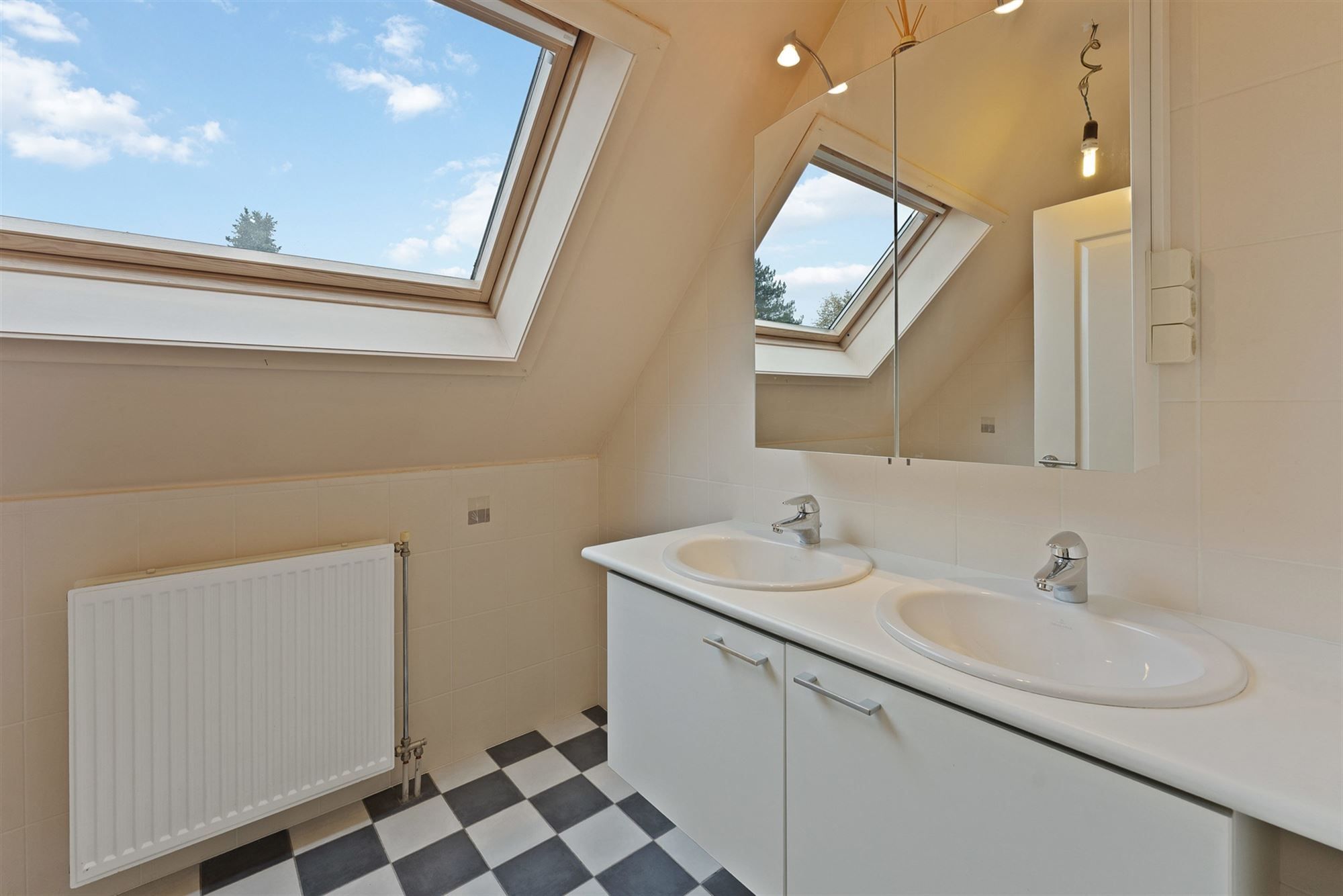 DAKAPPARTEMENT VAN 106M² MET RUIM TERRAS EN GARAGE foto 13
