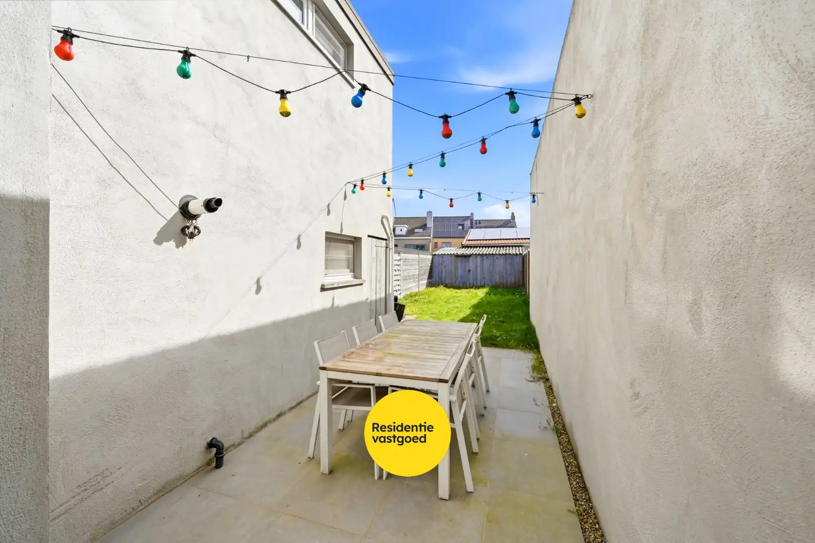 Instapklare woning met 3 slaapkamers en tuin met zicht op de Spuikom foto 8