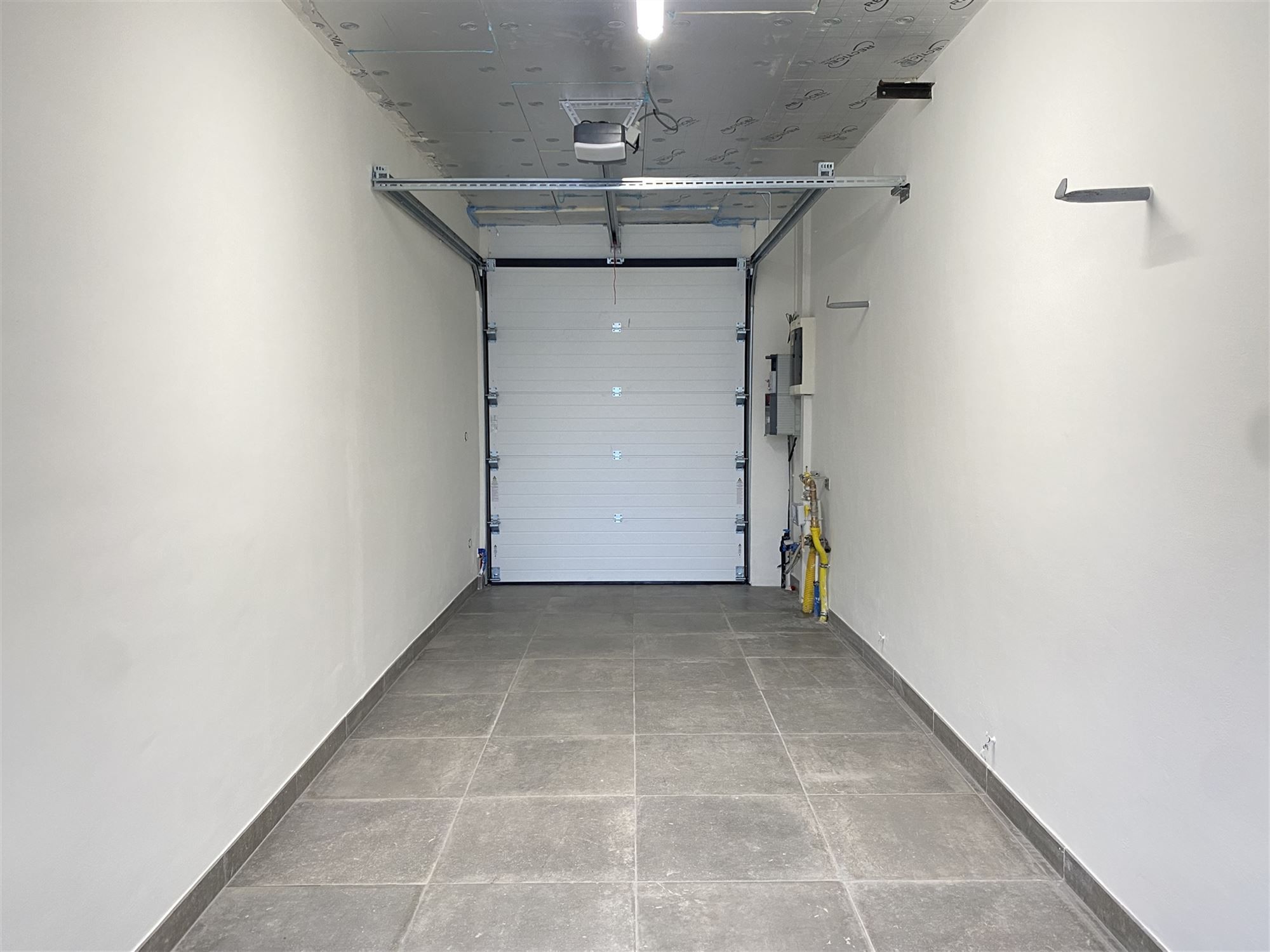 Recent gerenoveerde woning met tuin en garage  foto 24