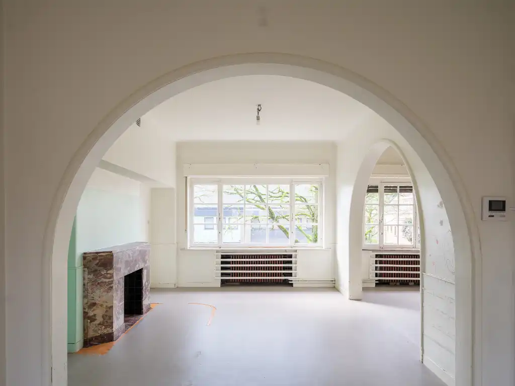 Uitzonderlijk aanbod aan het Miljoenenkwartier - Bijzonder karaktervolle, op te frissen, art-déco woning met fenomenale stadstuin nabij het Paul De Smet de Naeyerpark. foto 15