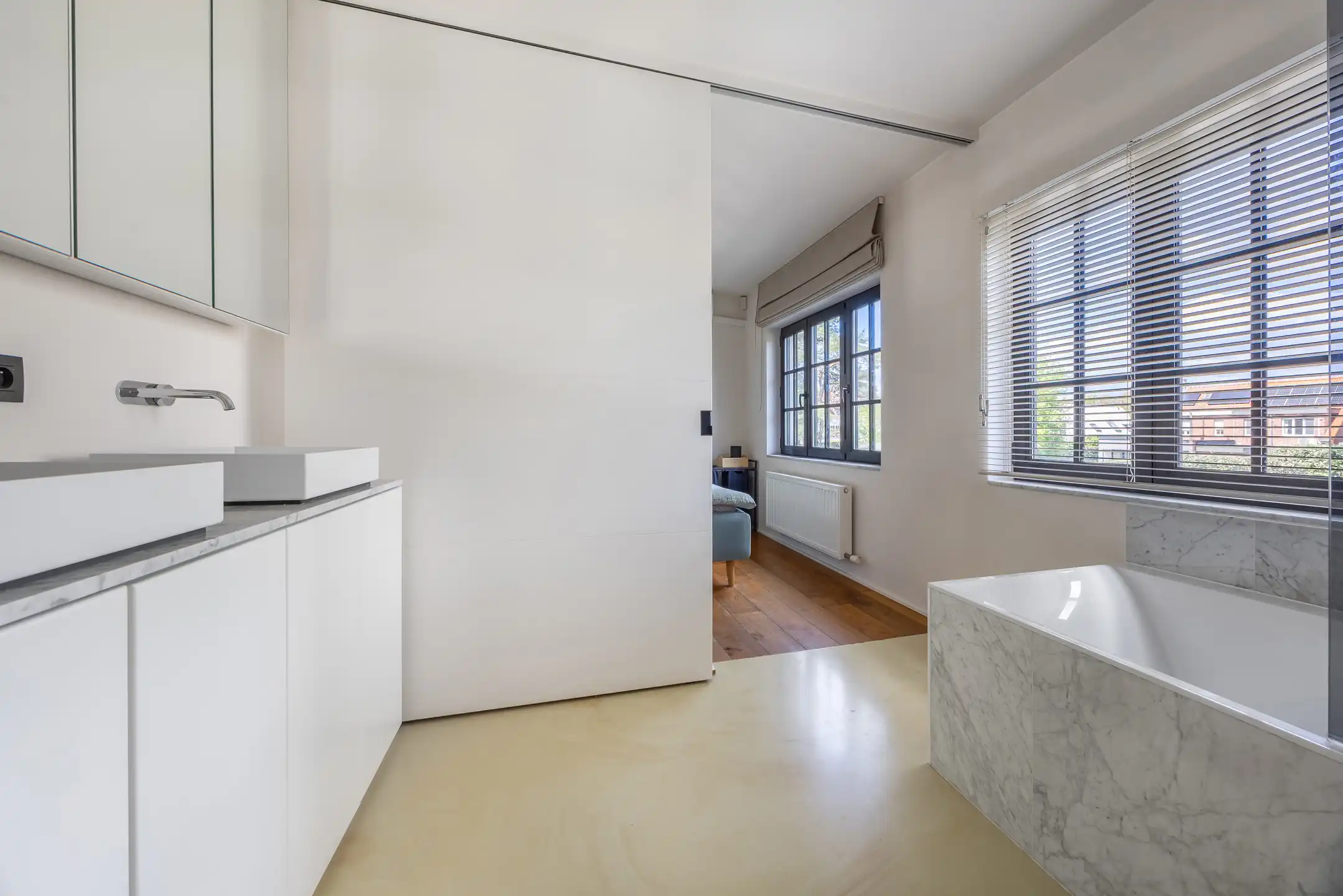 Stijlvolle woning op groene toplocatie nabij het centrum foto 33