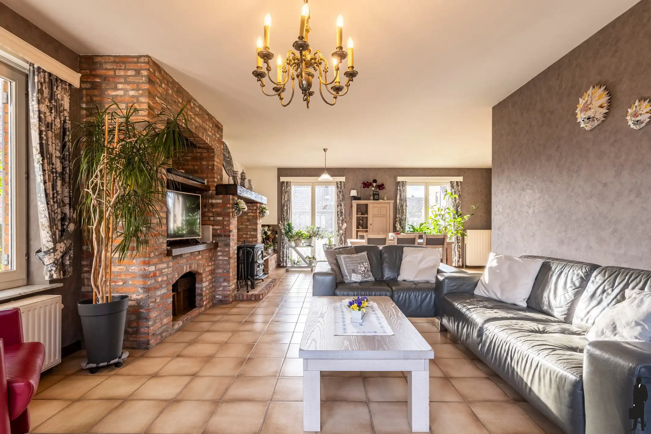 Villa met 5 slaapkamers op een zuid oost perceel van ca.800m² in Weelde foto 4