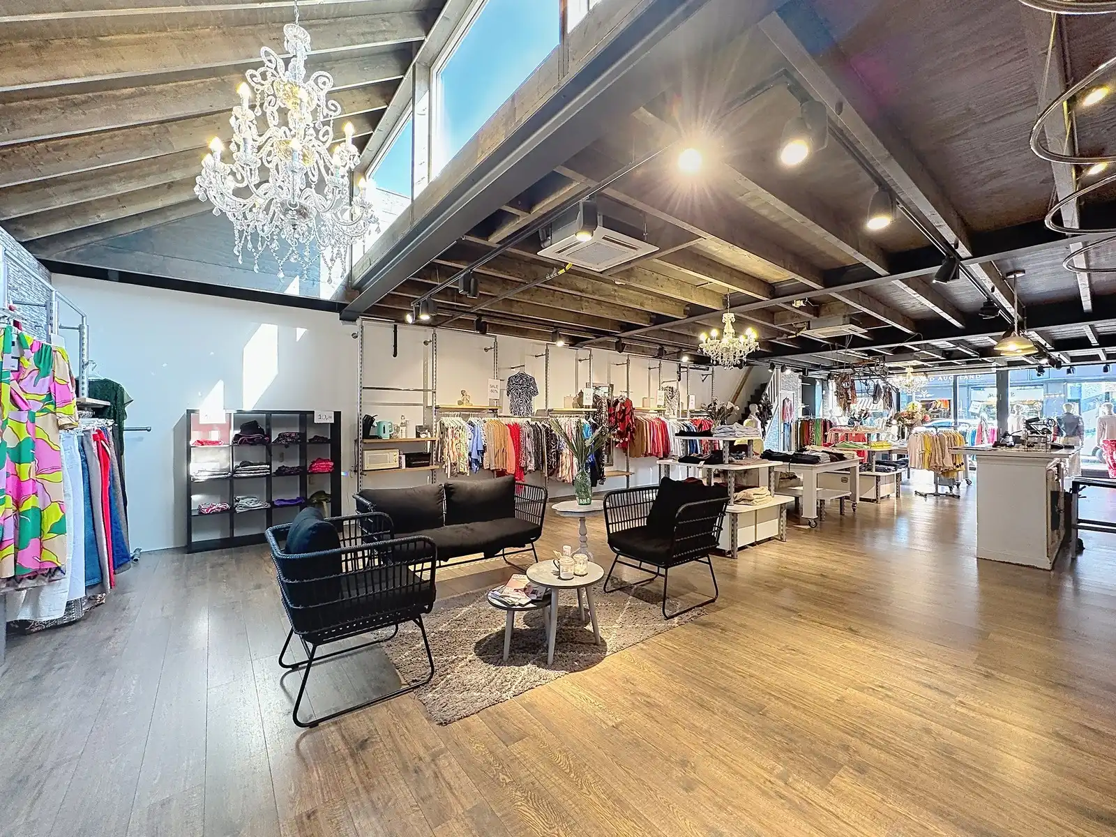 Commercieel gelegen handelspand op TOPligging te Sluis! foto 5