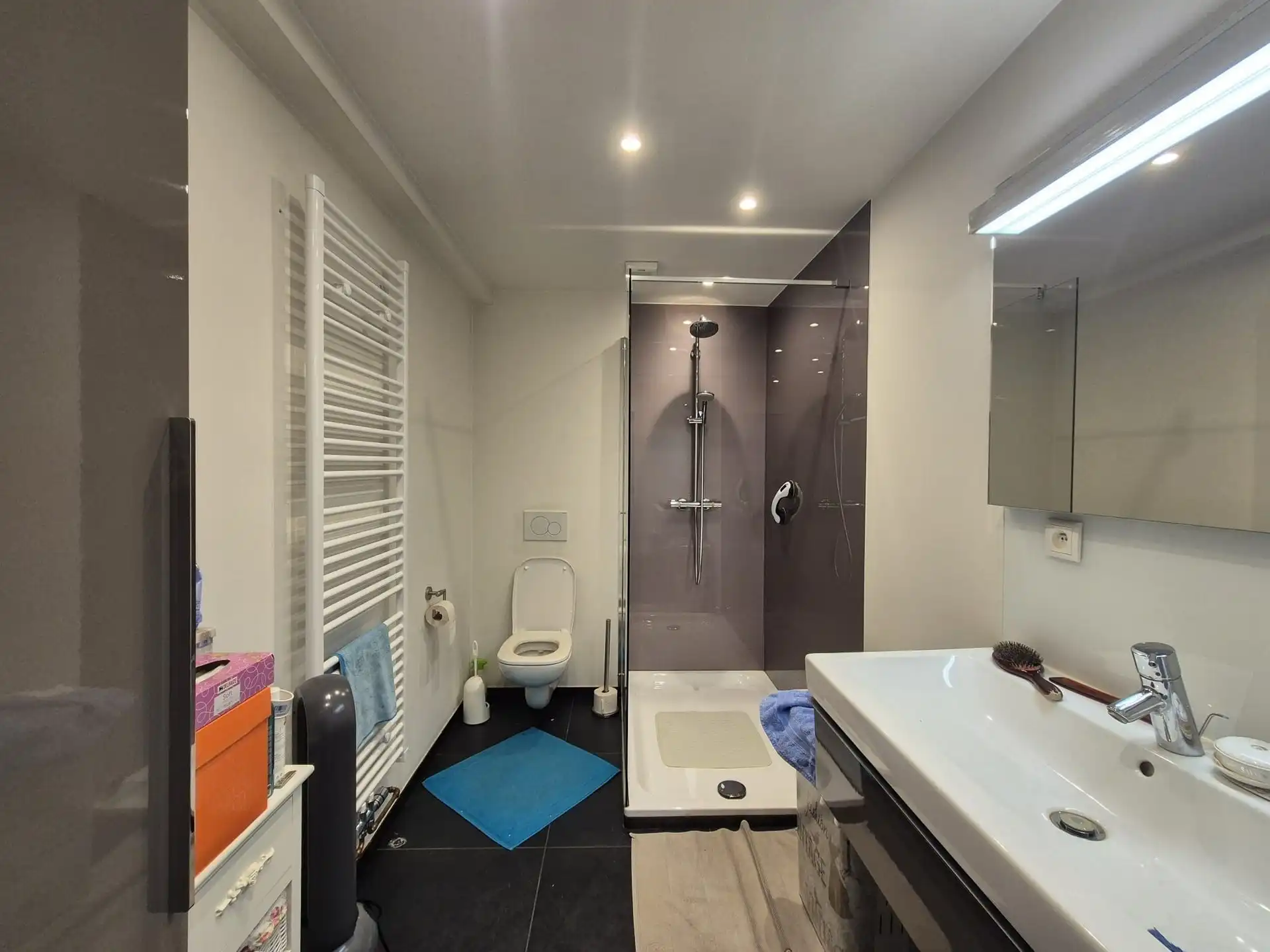 3-slaapkamer appartement met zeer grote terras huur in het centrum van Wetteren. foto 22