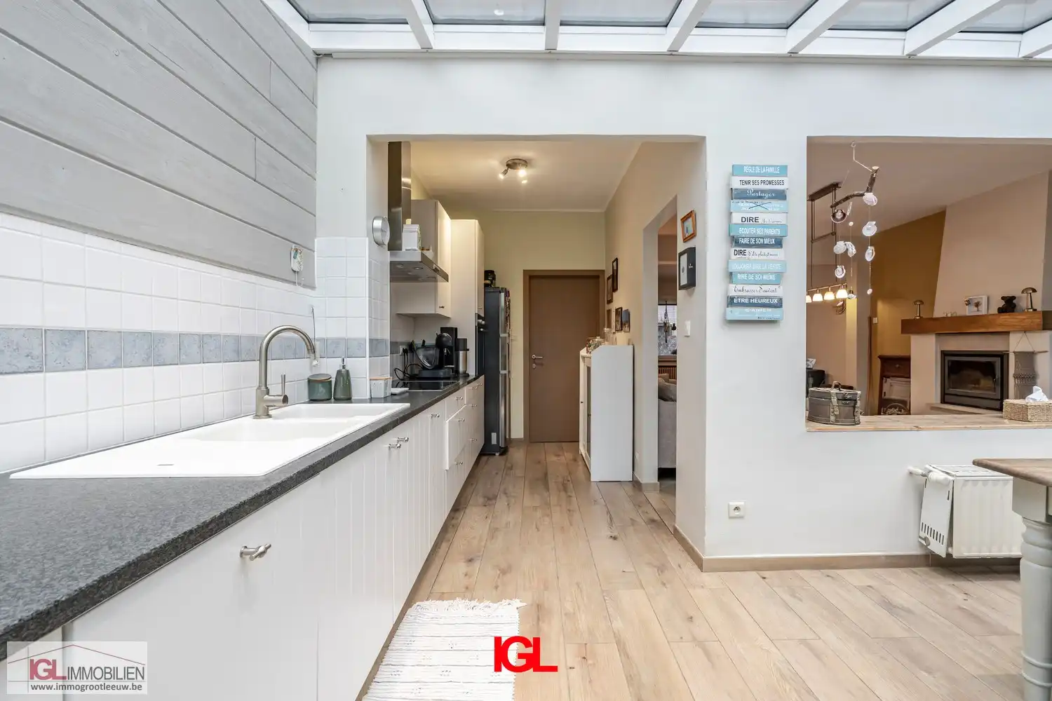 Gesloten bebouwing met 4 slaapkamers te koop in Sint-Pieters-Leeuw foto 7