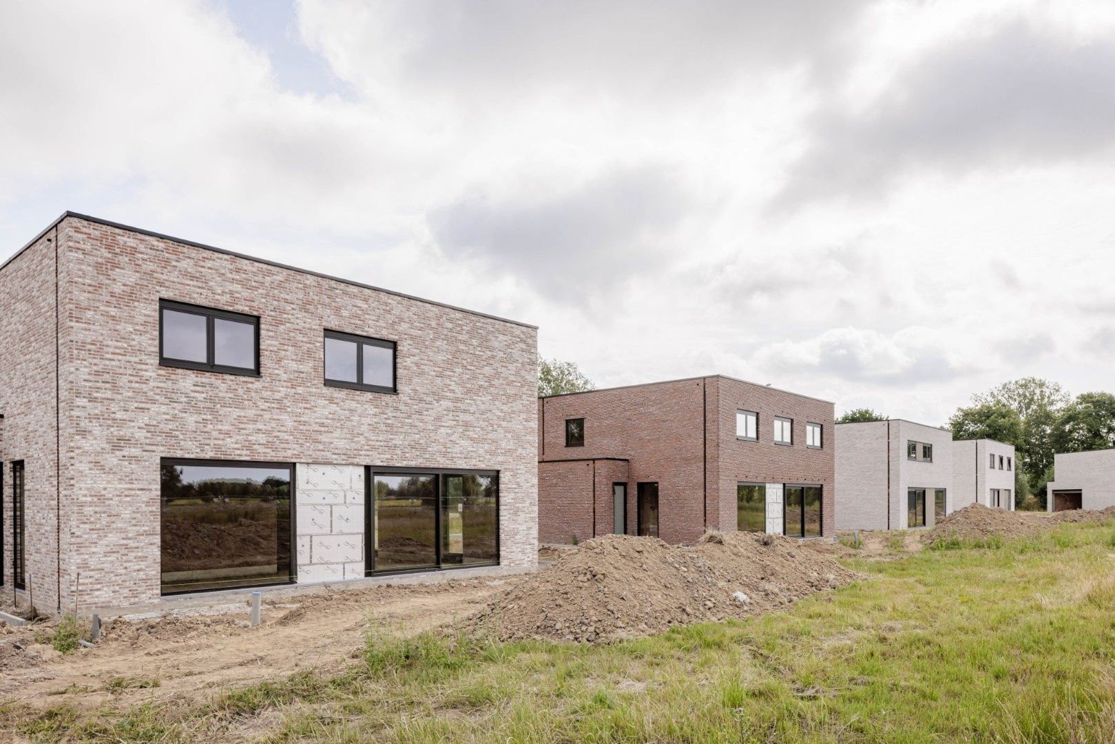 Energiezuinige open bebouwing op 1.385 m² foto 4