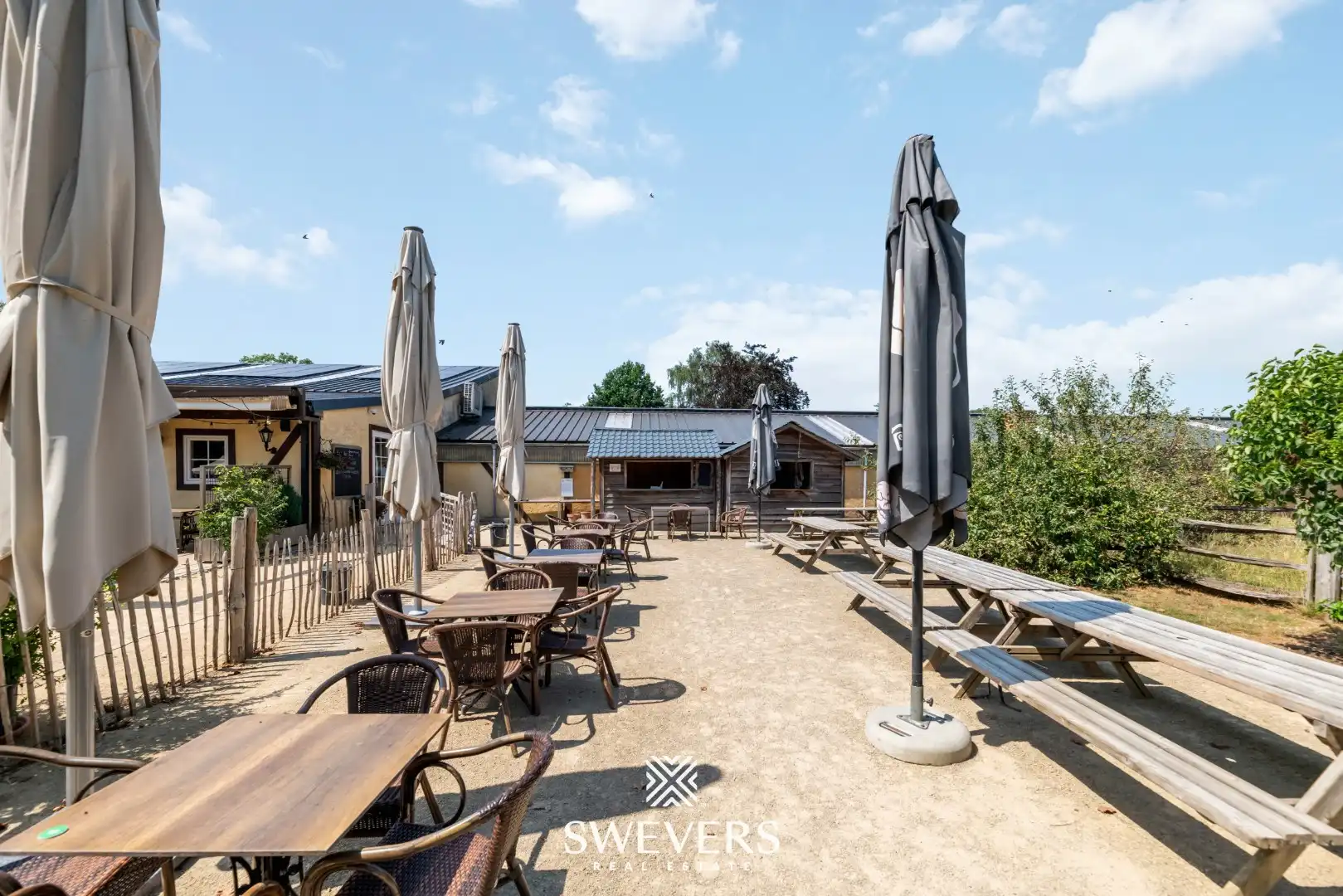 Kinderboerderij op 1ha 97a 19ca met woning, rustig gelegen foto 6