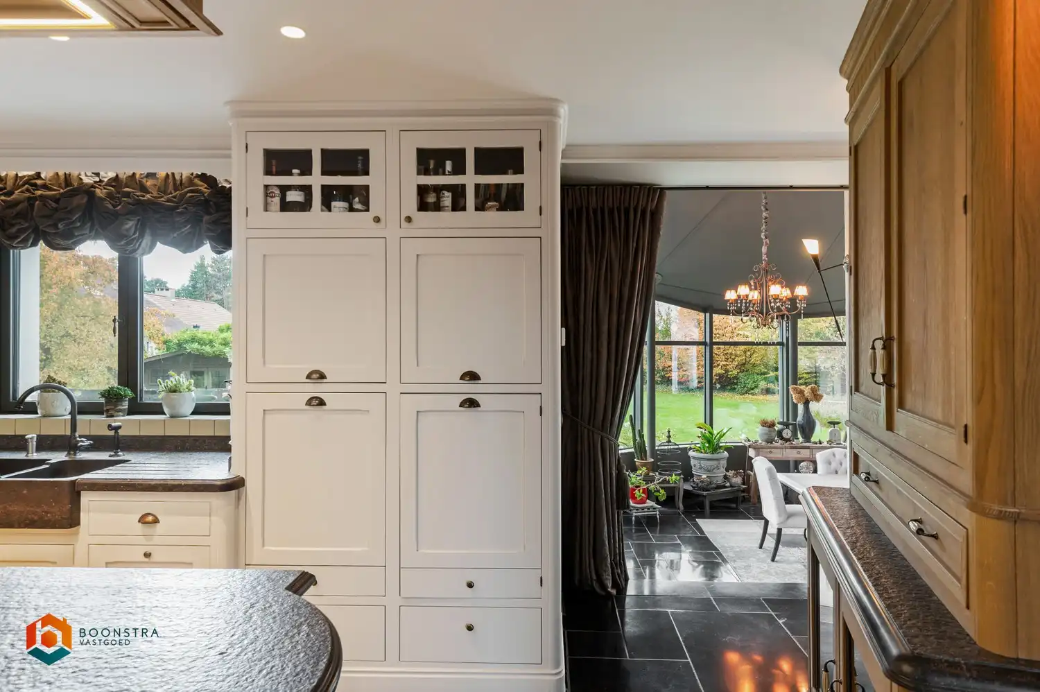 Prachtige en energiezuinige villa (587 m² bewoonbaar) op een perceel van 2617 m² te Hulshout foto 7