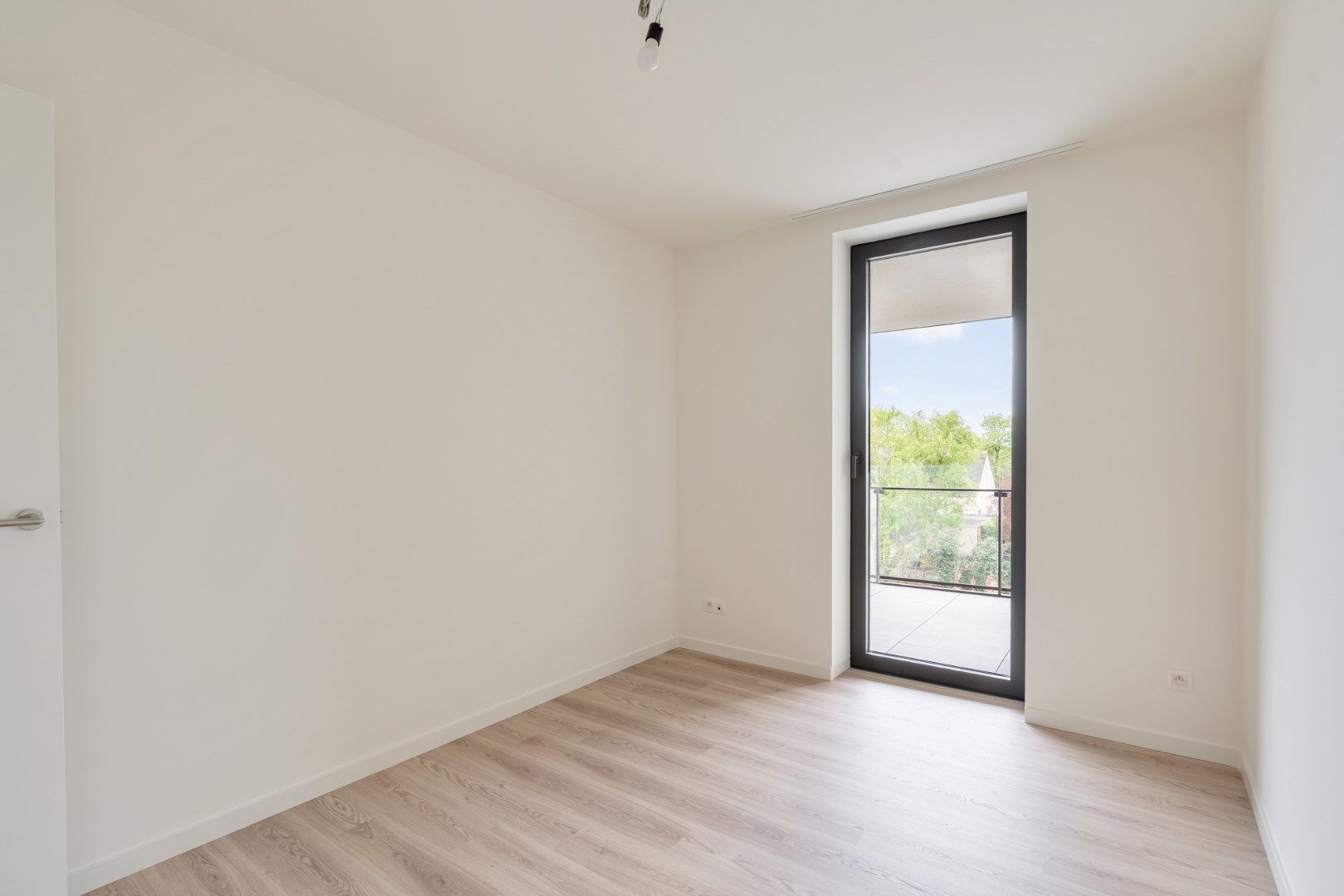 Mooi nieuwbouw appartement op de tweede verdieping met terras in Zonhoven-centrum foto 12