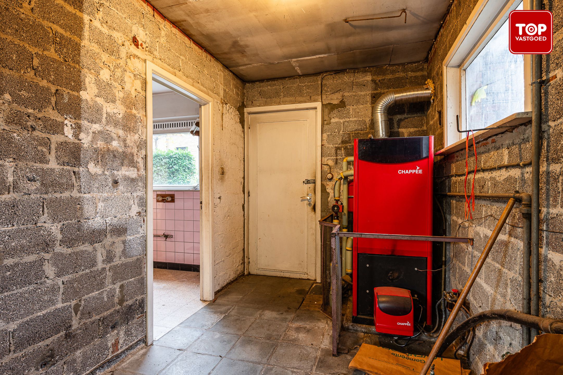 Te renoveren alleenstaande woning met 4 Slaapkamers foto 20