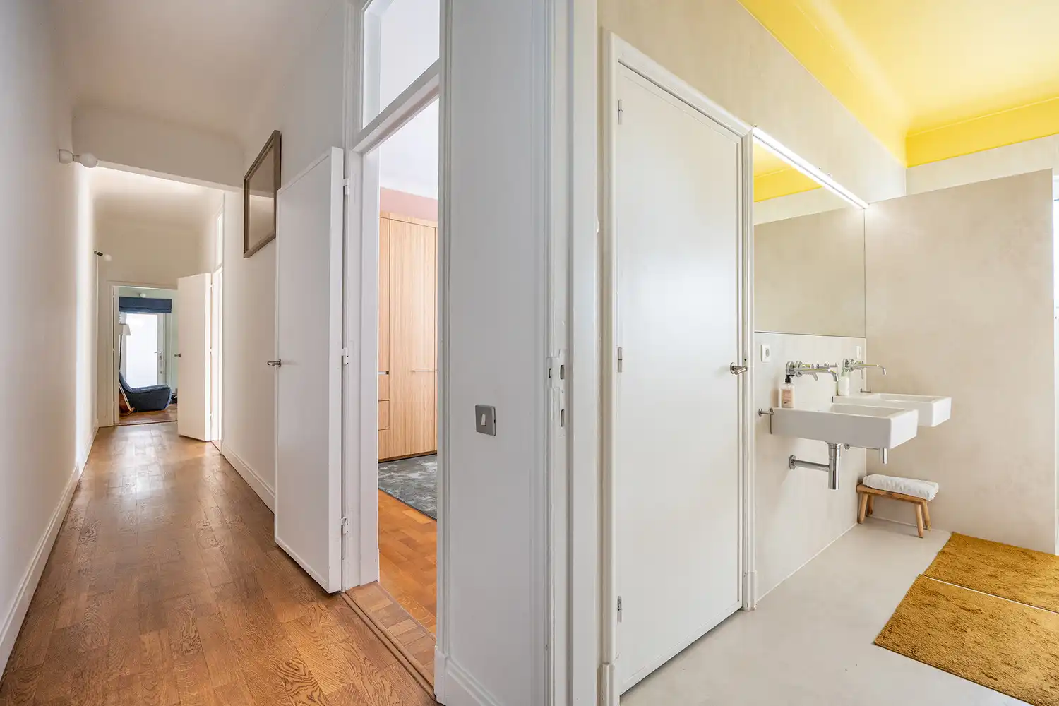 Uitzonderlijk gerenoveerd art-decoappartement van 212 m² met terras aan de Jan van Rijswijcklaan foto 14