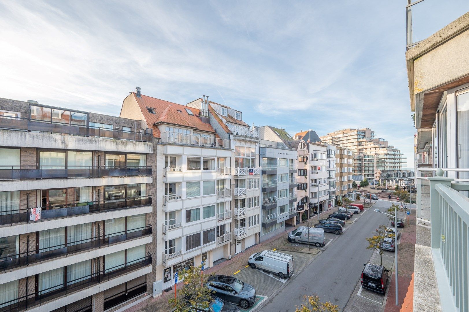 Ruim en lichtrijk duplex-appartement met zonnige terrassen foto 5