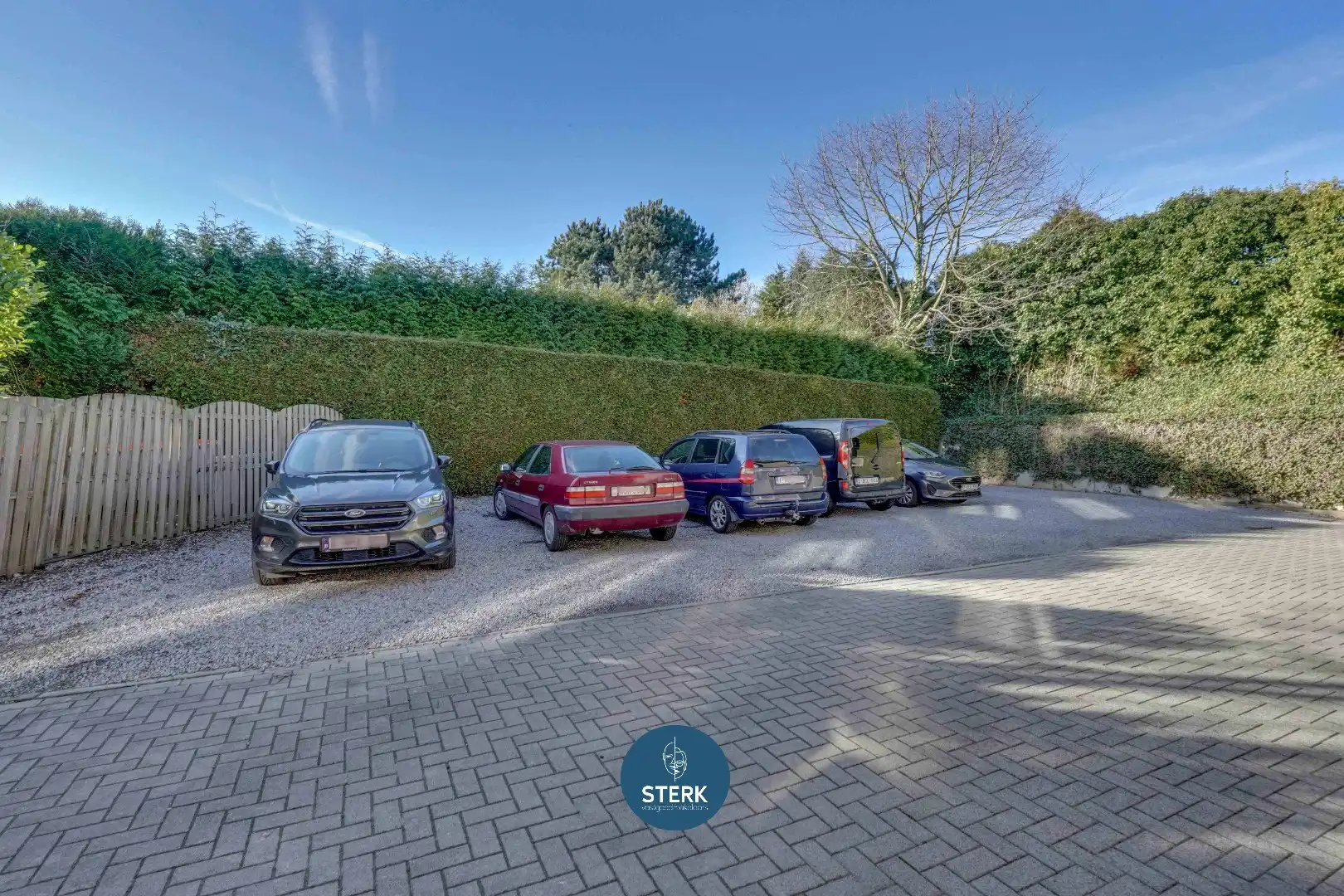 APPARTEMENT MET 2 SLPKS OP EEN GUNSTIGE LOCATIE TE GELLIK-LANAKEN !  foto 15