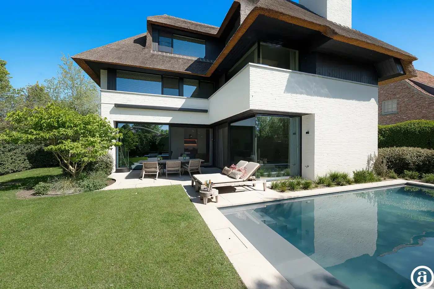 Exclusieve villa met zwembad en prachtige tuin in Knokke. foto 7