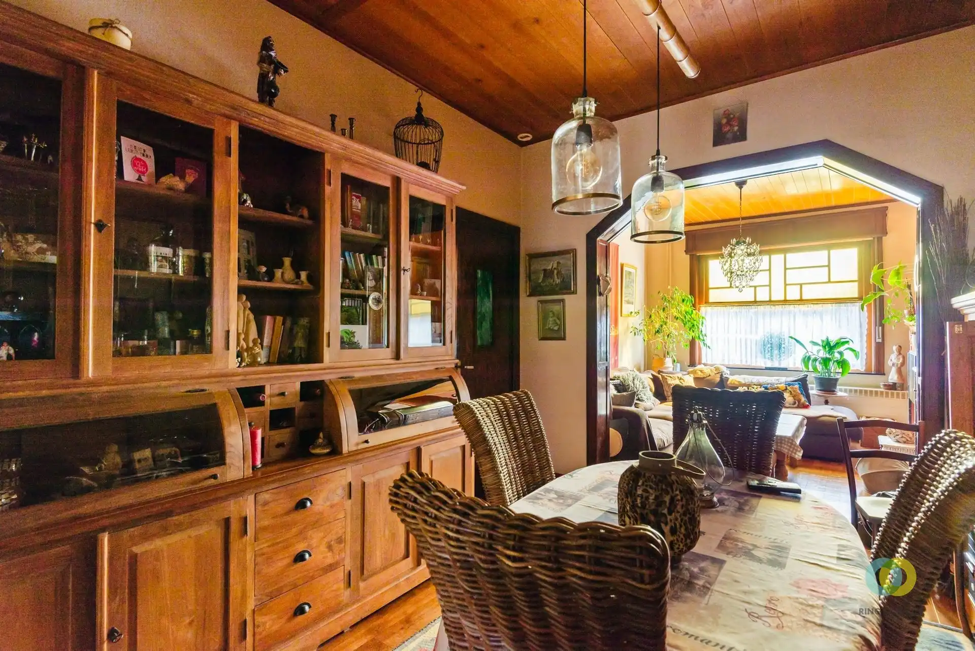 Twee woningen met potentieel  foto 3