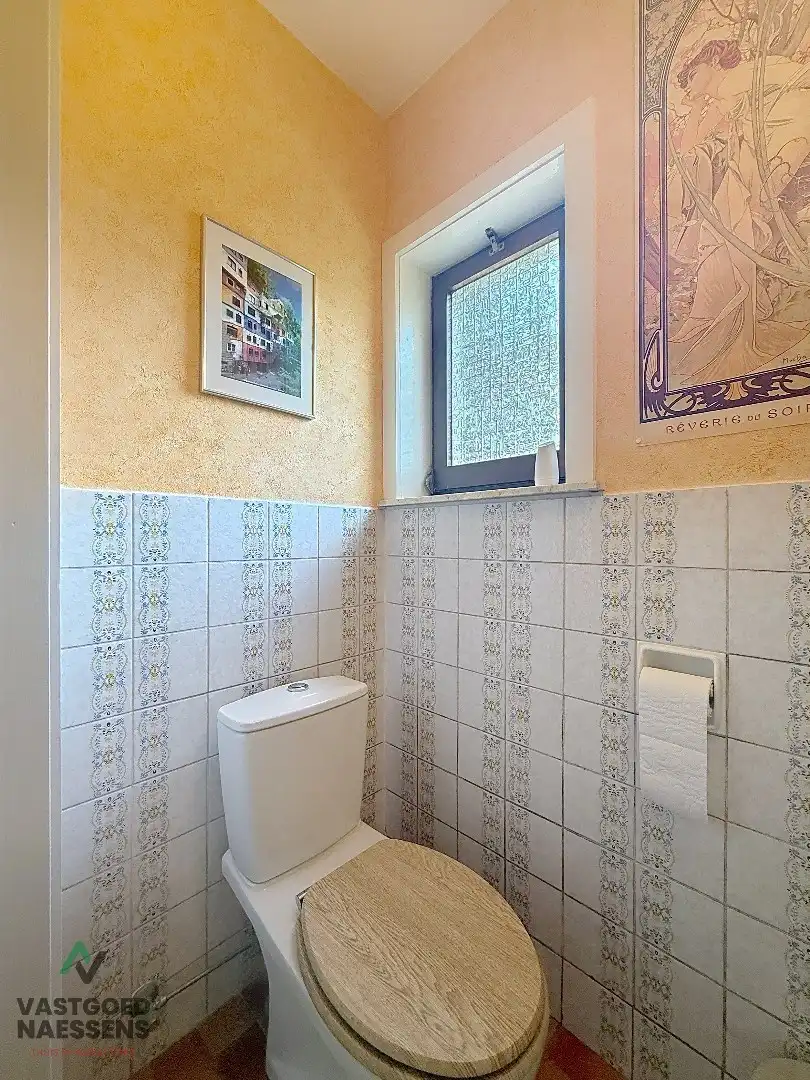 TE RENOVEREN BUNGALOW IN GEGEERDE WOONWIJK foto 22