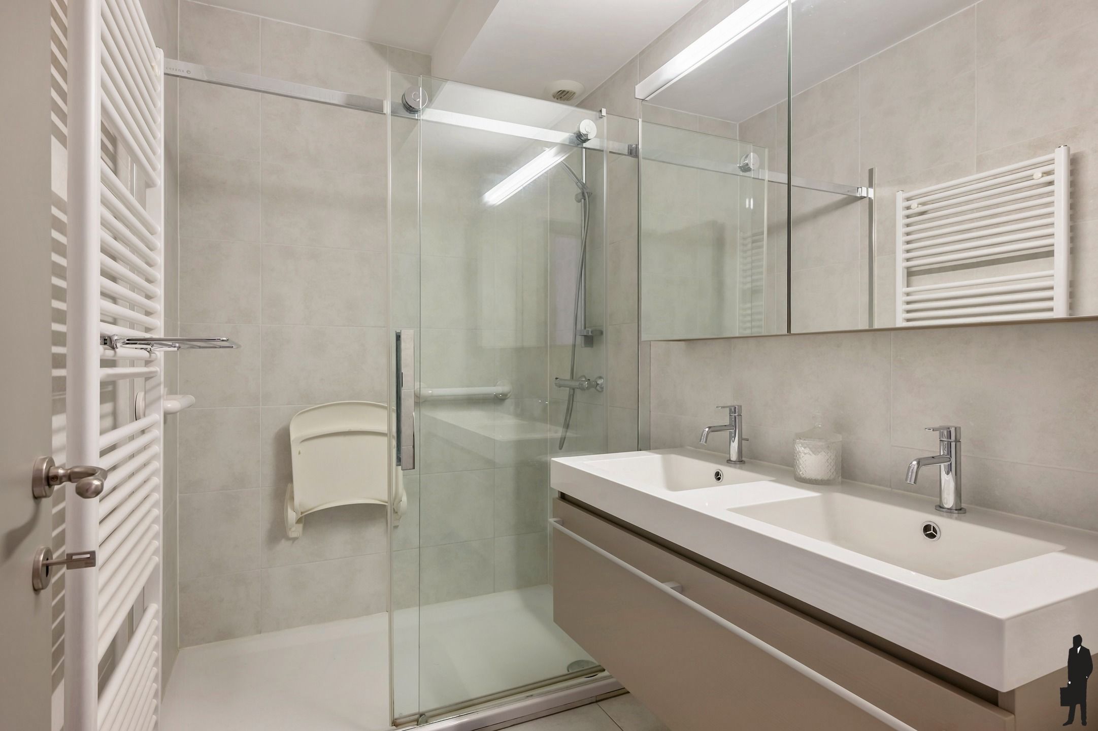 Duplexappartement op toplocatie in het centrum van Stabroek! foto 16