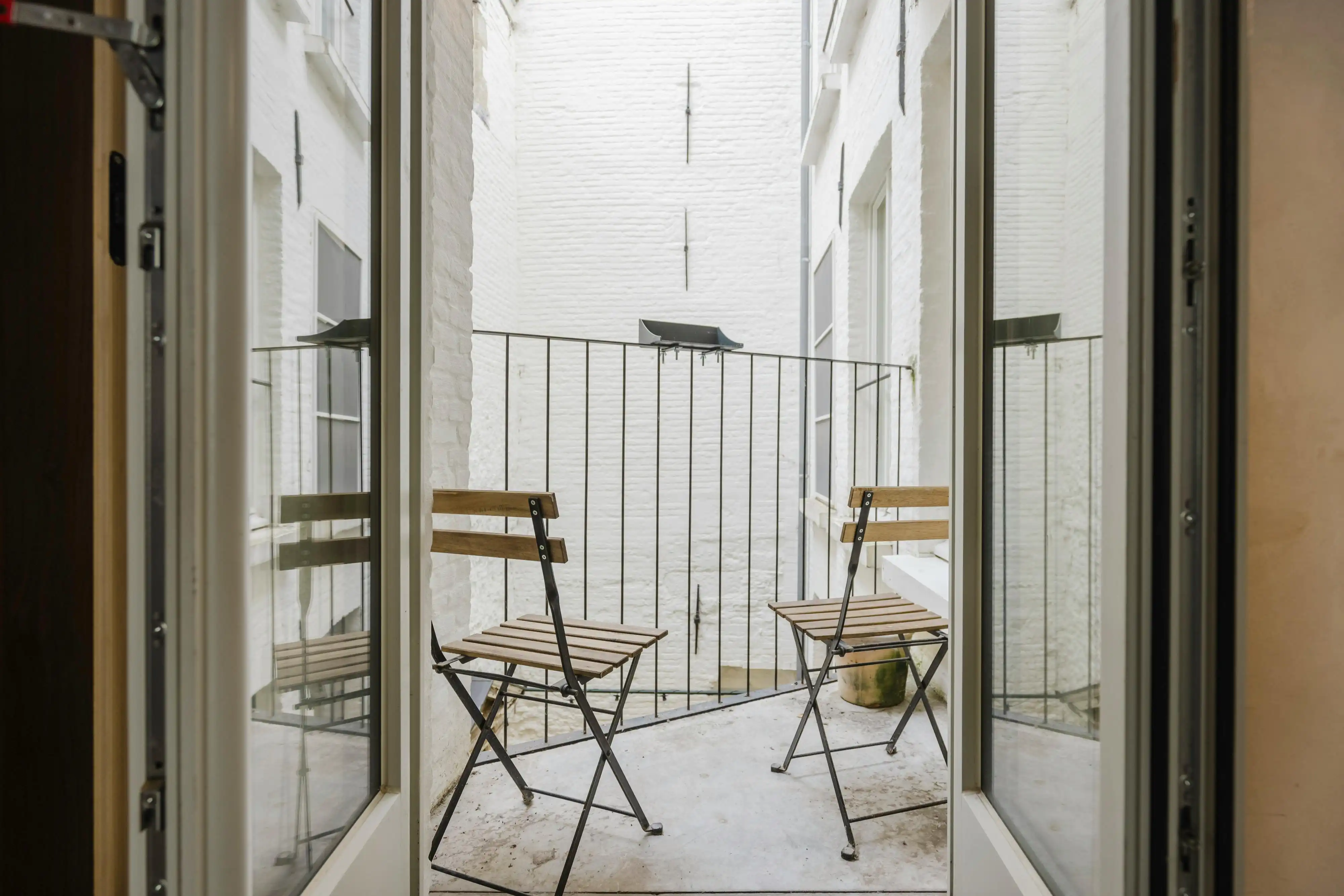 Authentiek karakter, hedendaags comfort in hartje Kortrijk foto 9