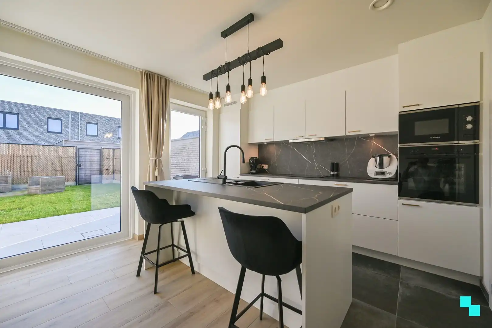 Energieneutrale nieuwbouwwoning op een rustige verkaveling in Beveren-Leie! foto 6