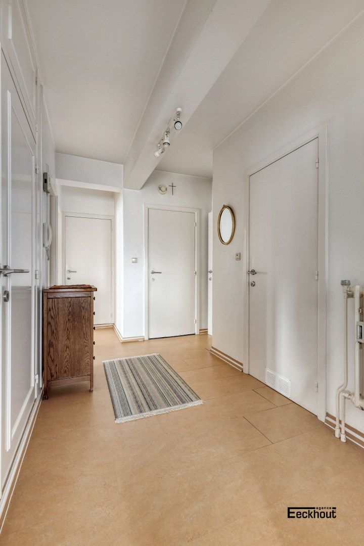 Zeer ruim hoekappartement in een rustige en brede straat op wandelafstand van het strand! foto 8