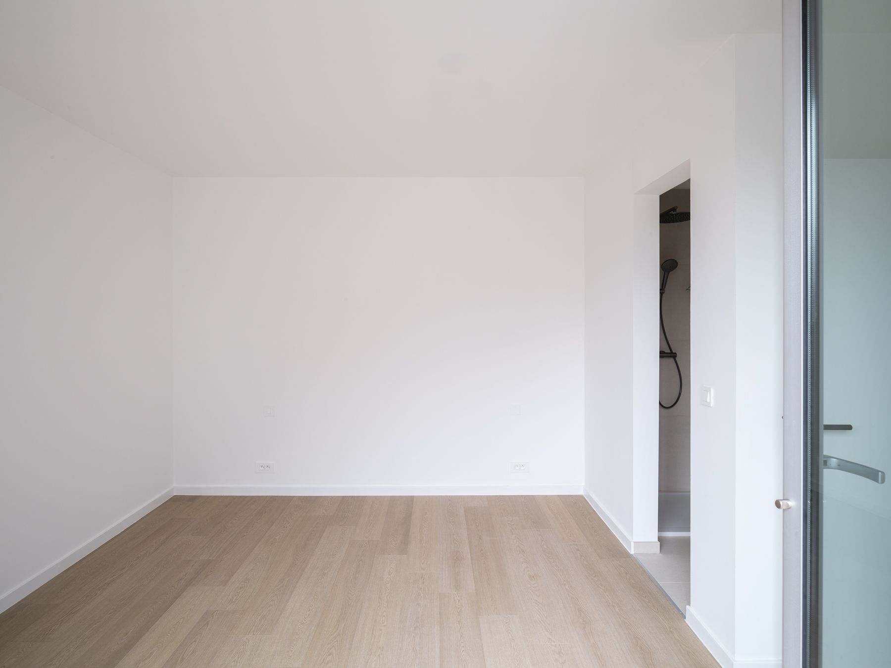 Instapklaar investeringspand nabij het centrum van Deinze foto 12