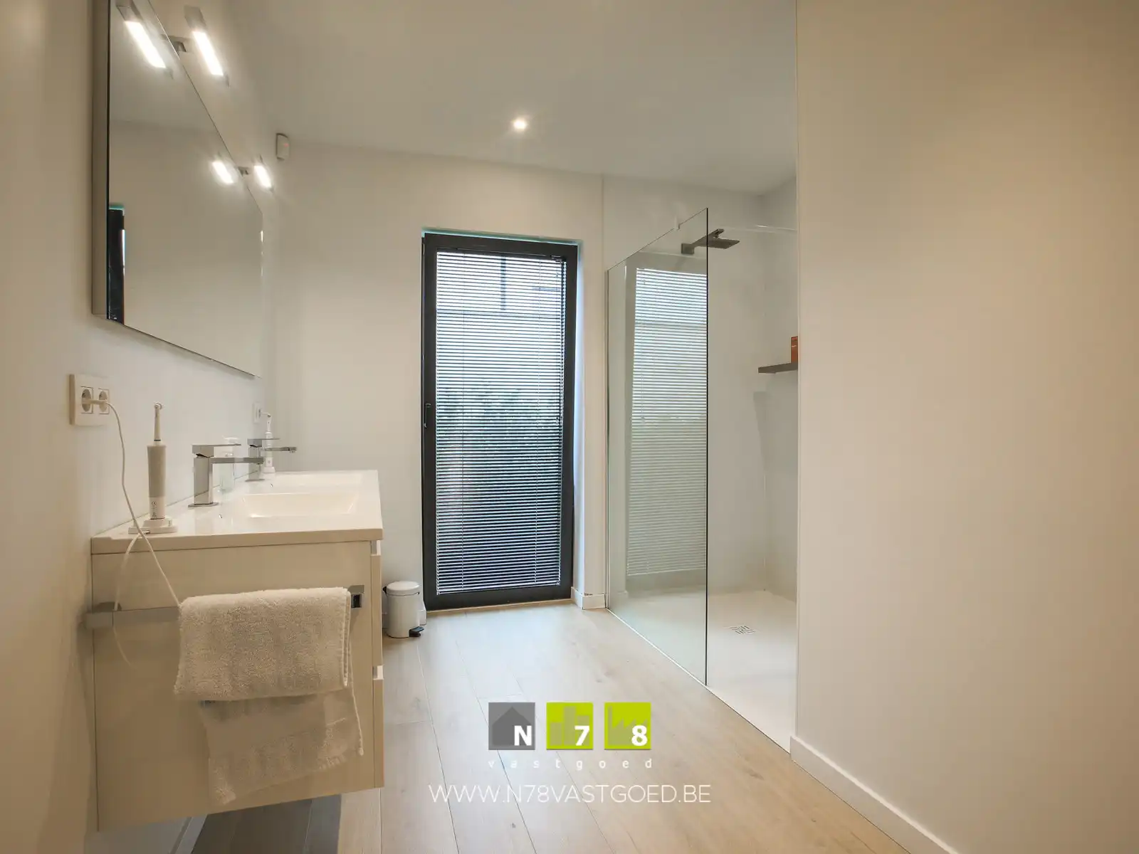 Huis te koop foto 32