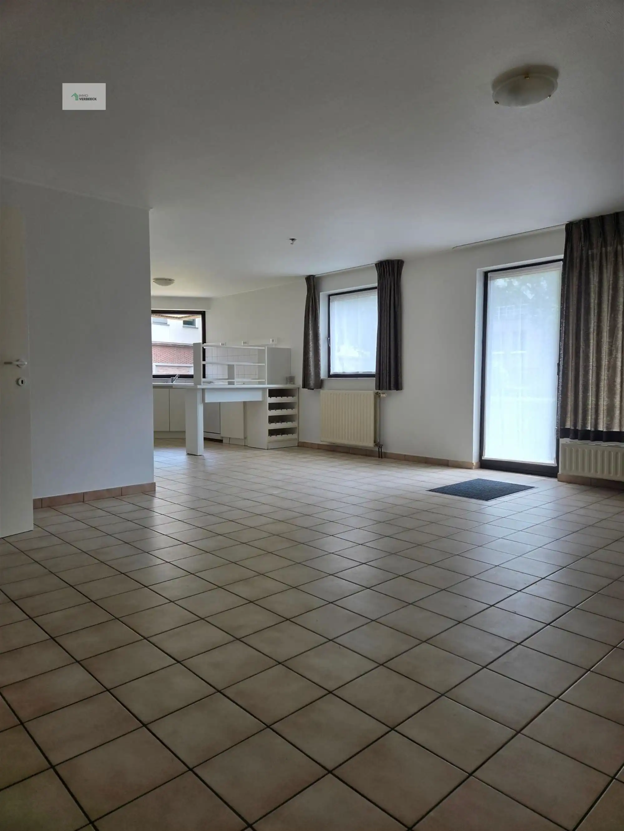 Charmant appartement met 2 slaapkamers in Mo foto 9