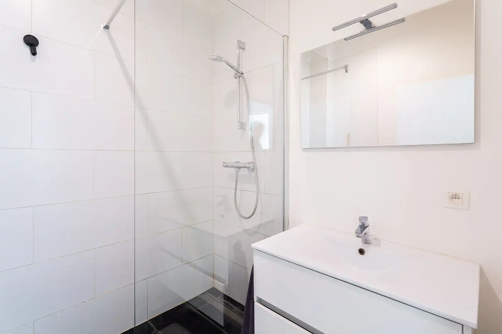 Mooi appartement met 2 slk en terras foto 13