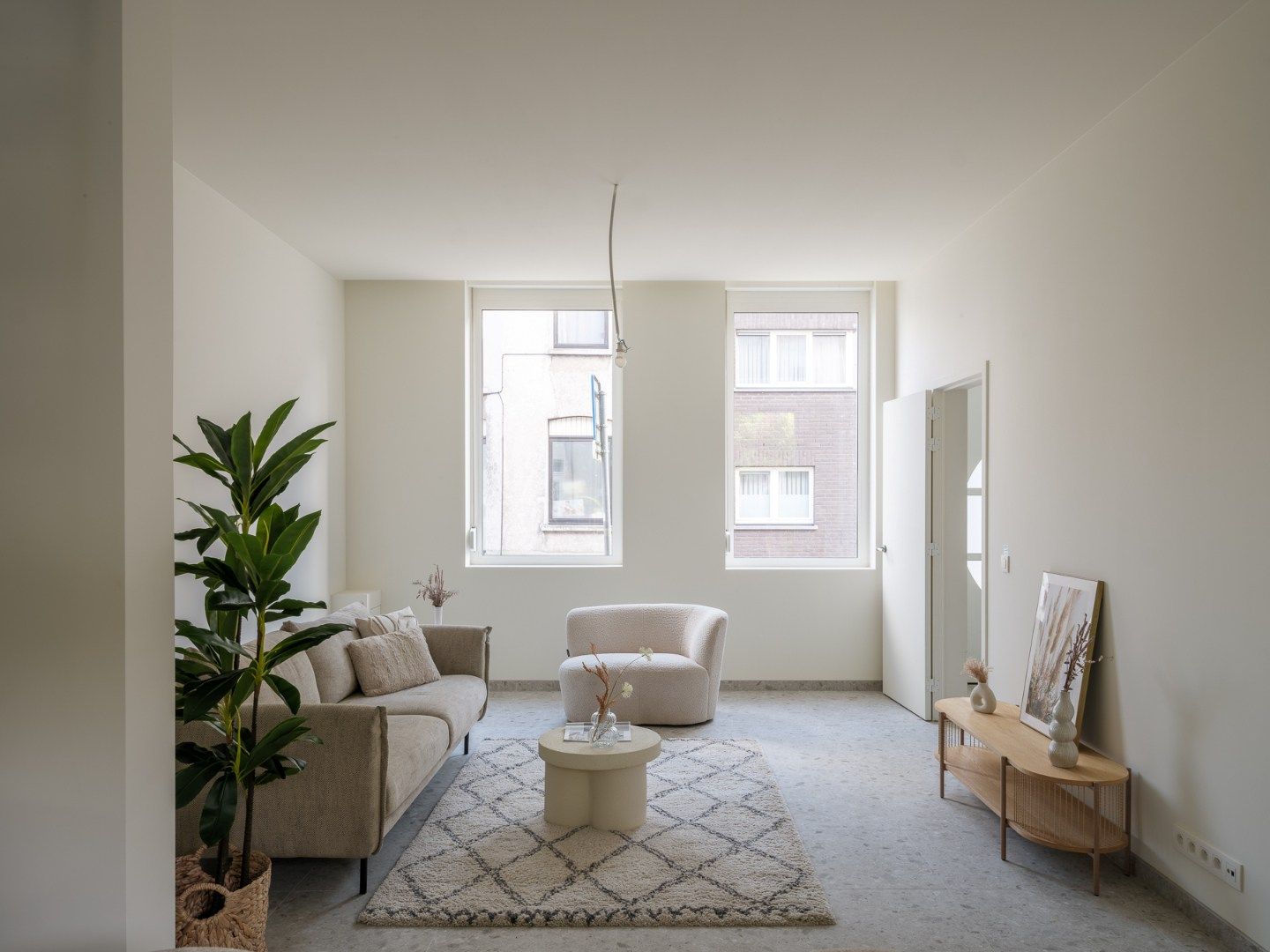 Luxueus gerenoveerde rijwoning met stijlvolle groene patio in Gentbrugge foto 2