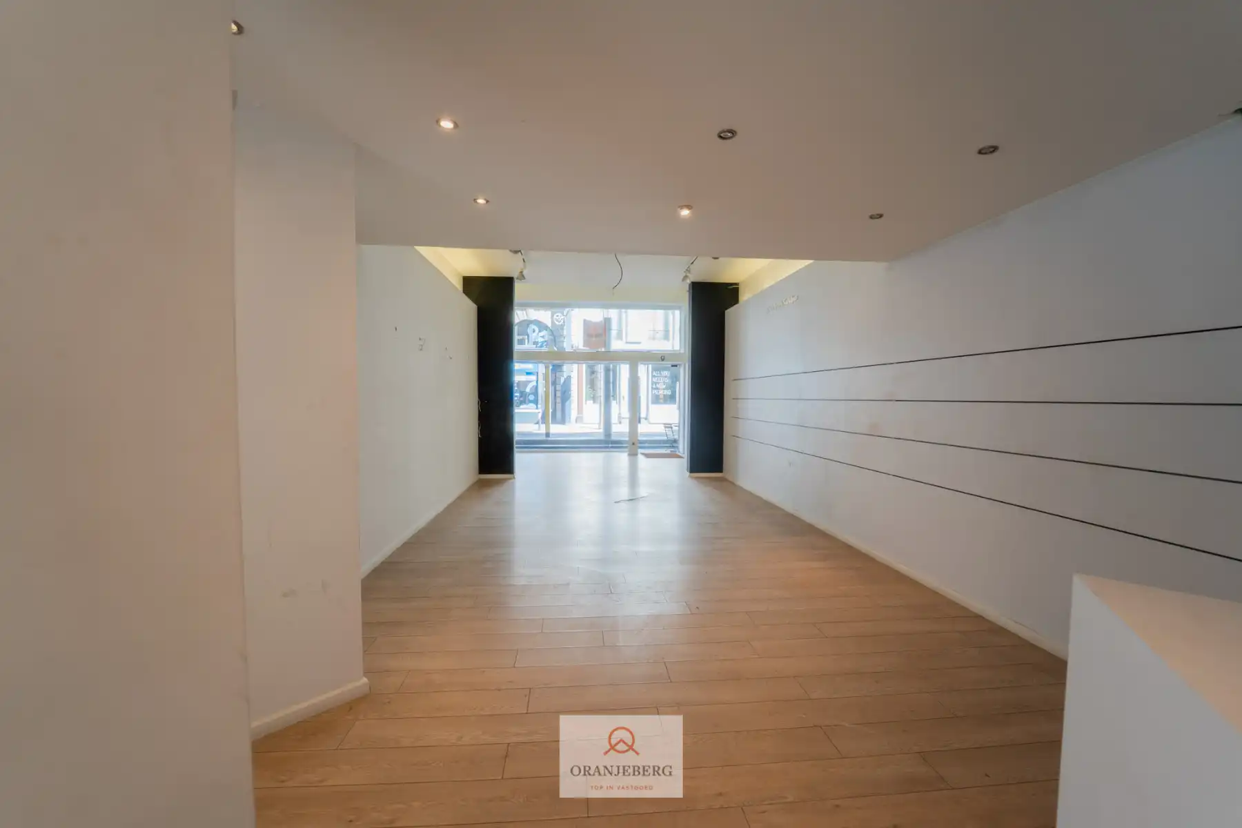 TOP gelegen handelspand foto 7