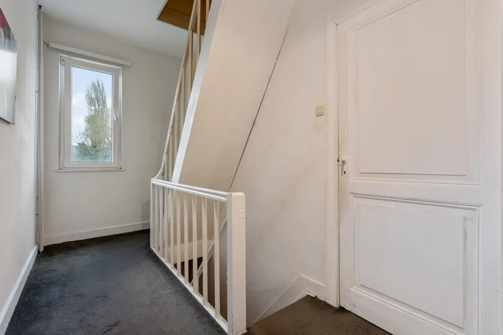 Deels gerenoveerde woning met stadstuin, 3 slpk, 2a60ca, tussen de kleine en grote ring  foto 9