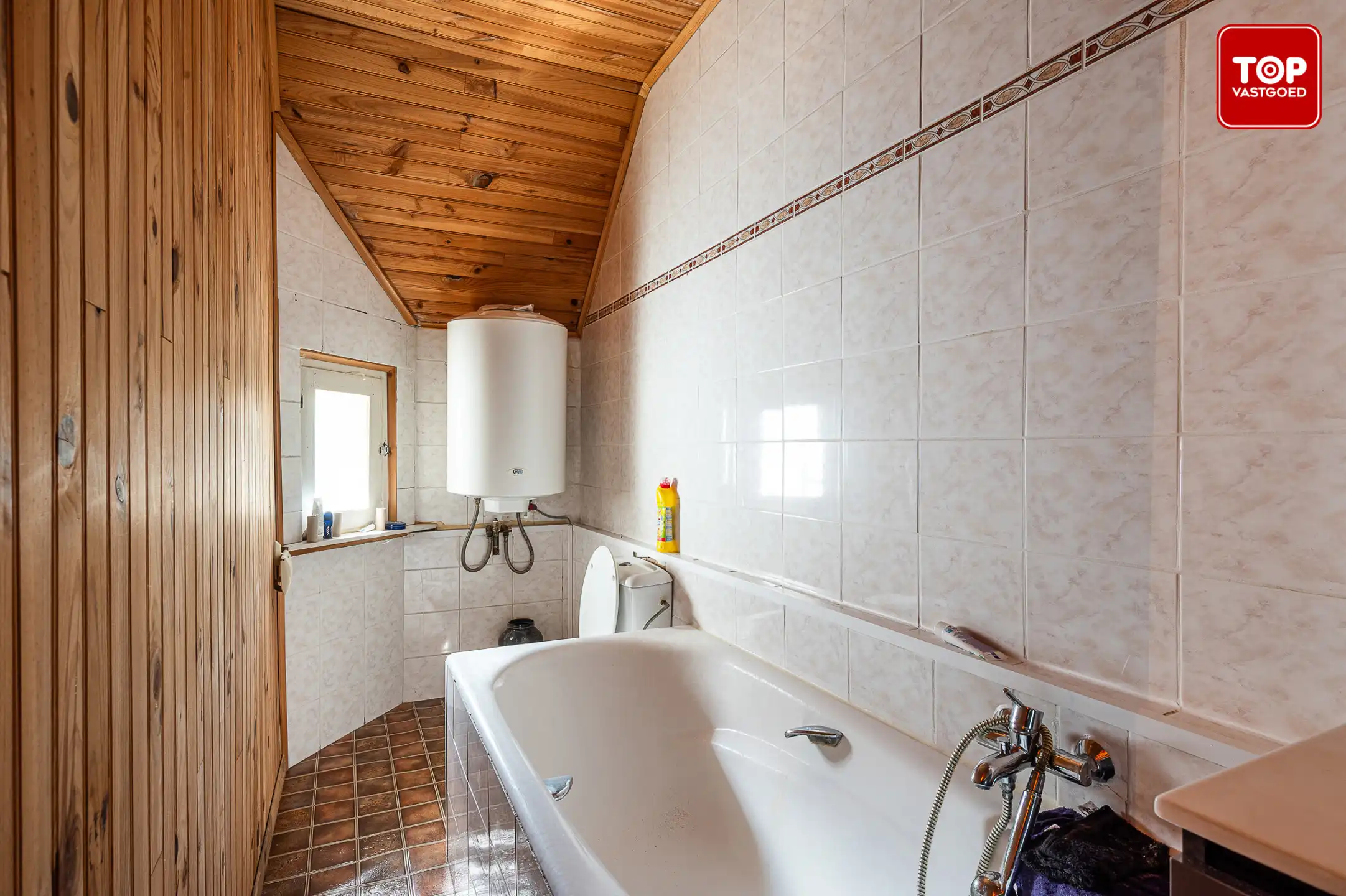 koppelwoning te koop in hartje Eeklo. foto 12