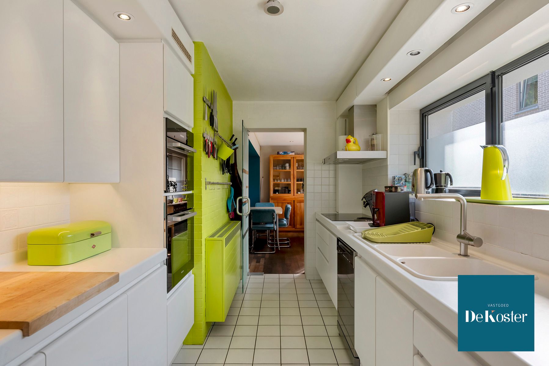 Gerenoveerde woning met aparte kantoorruimte foto 11