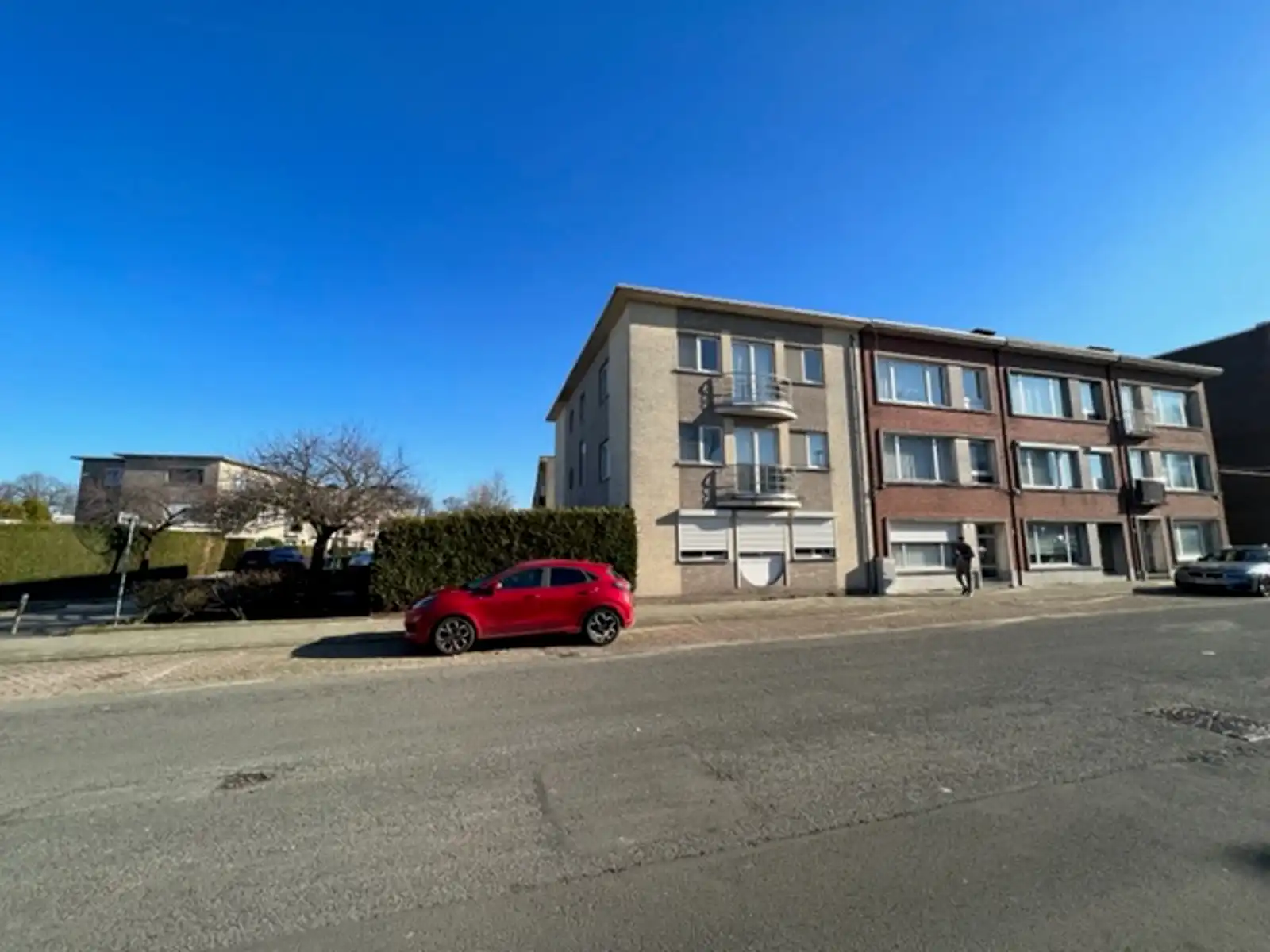 Centraal gelegen en ruim duplex appartement foto {{pictureIndex}}