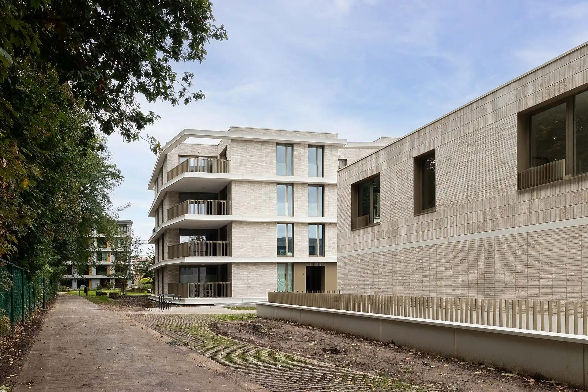 Nieuwbouw appartement met drie slaapkamers op toplocatie! foto 2