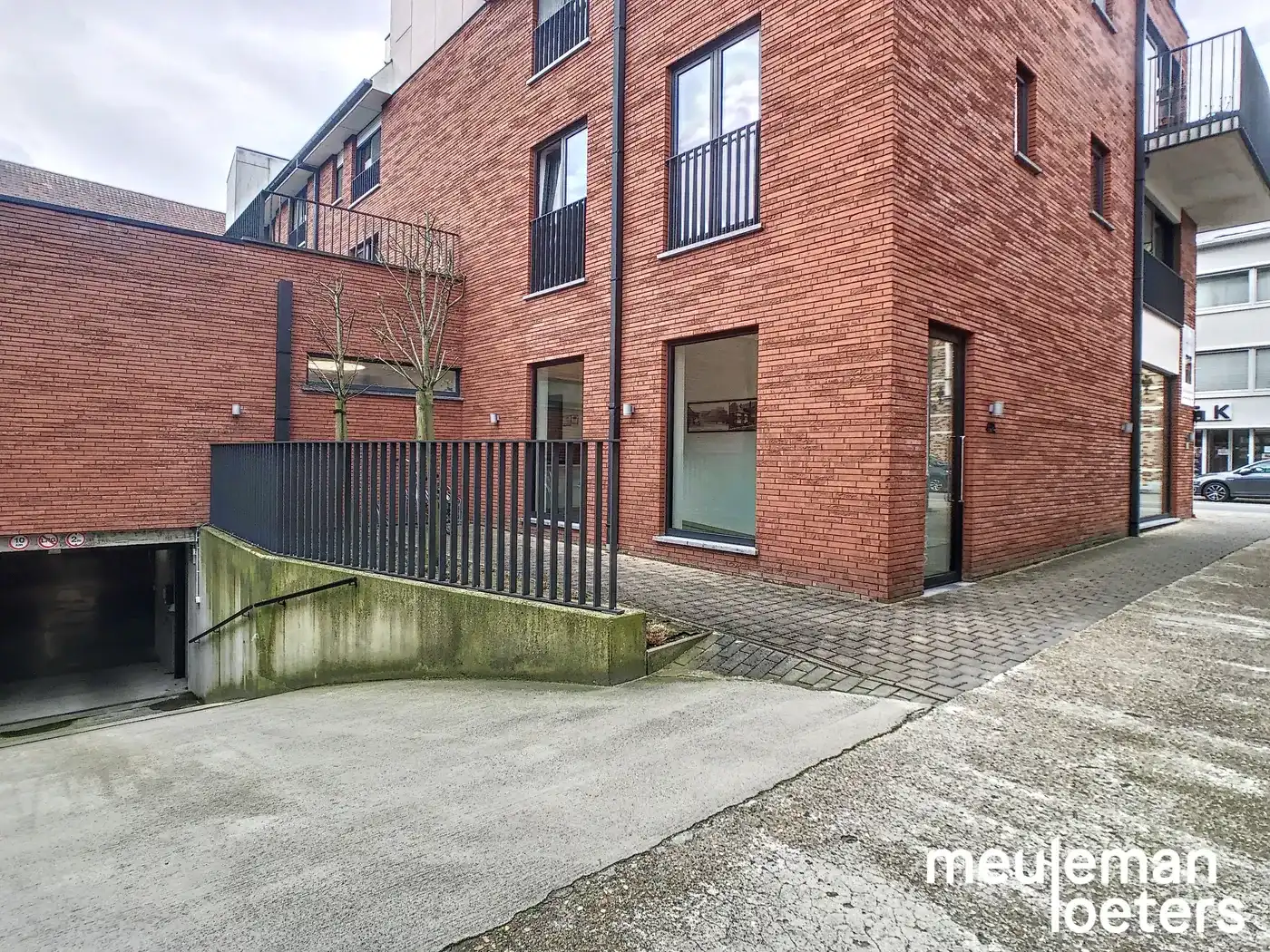Ruime ondergrondse garagebox in het centrum foto 6