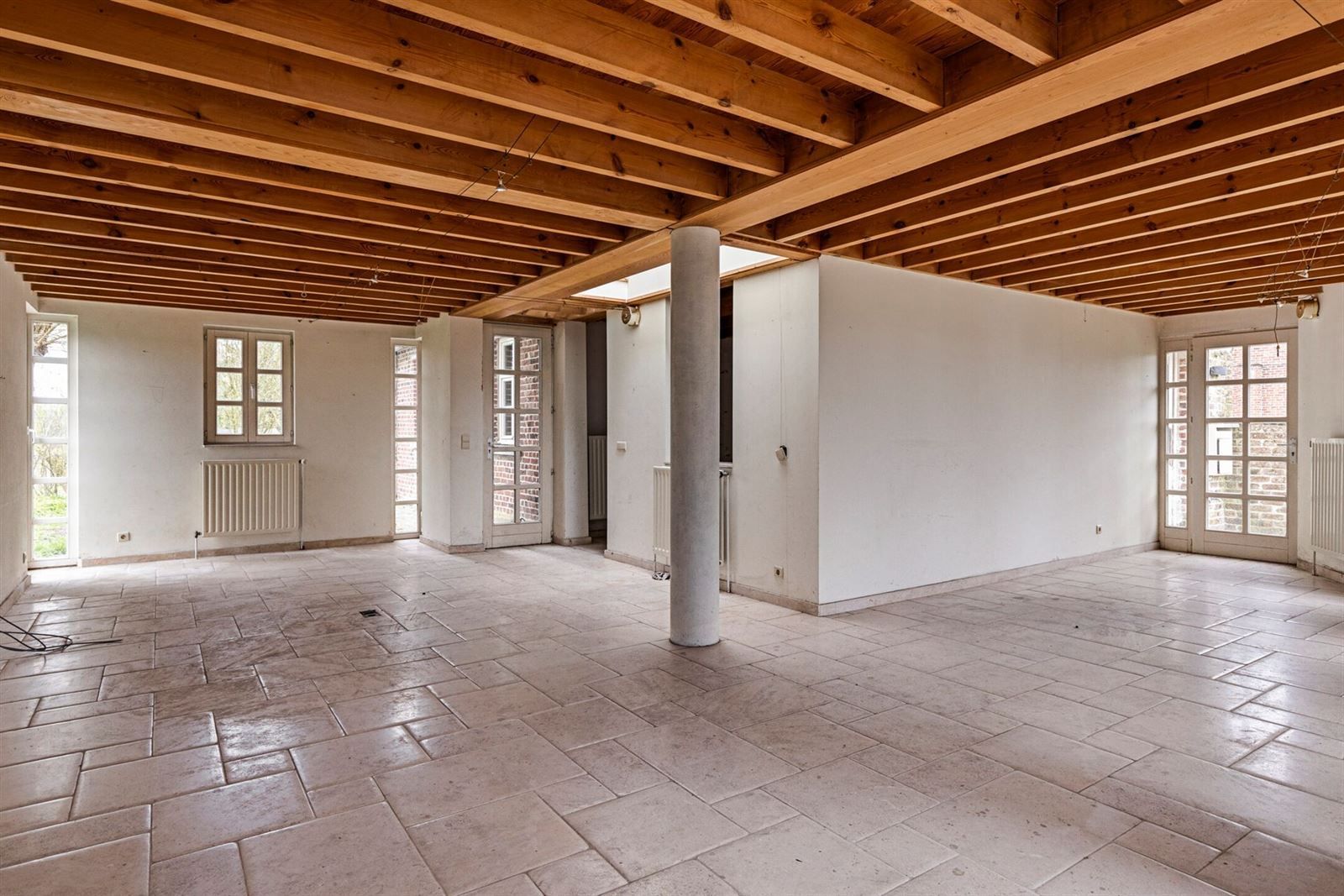 Renovatieproject in prachtige groene omgeving ! foto 6